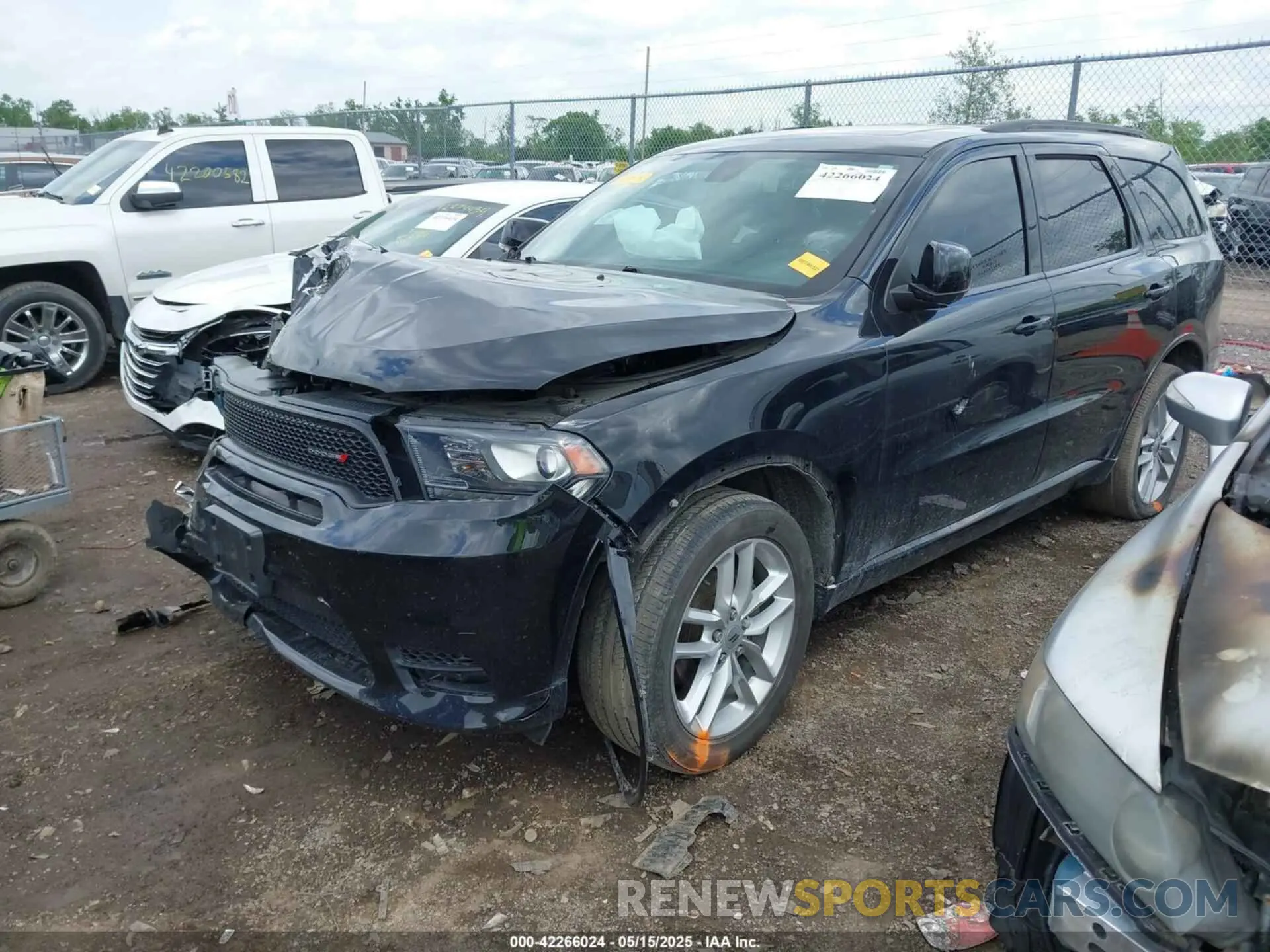 2 fotografías del automóvil dañado 1C4RDJDG3LC107443 DODGE DURANGO 2020