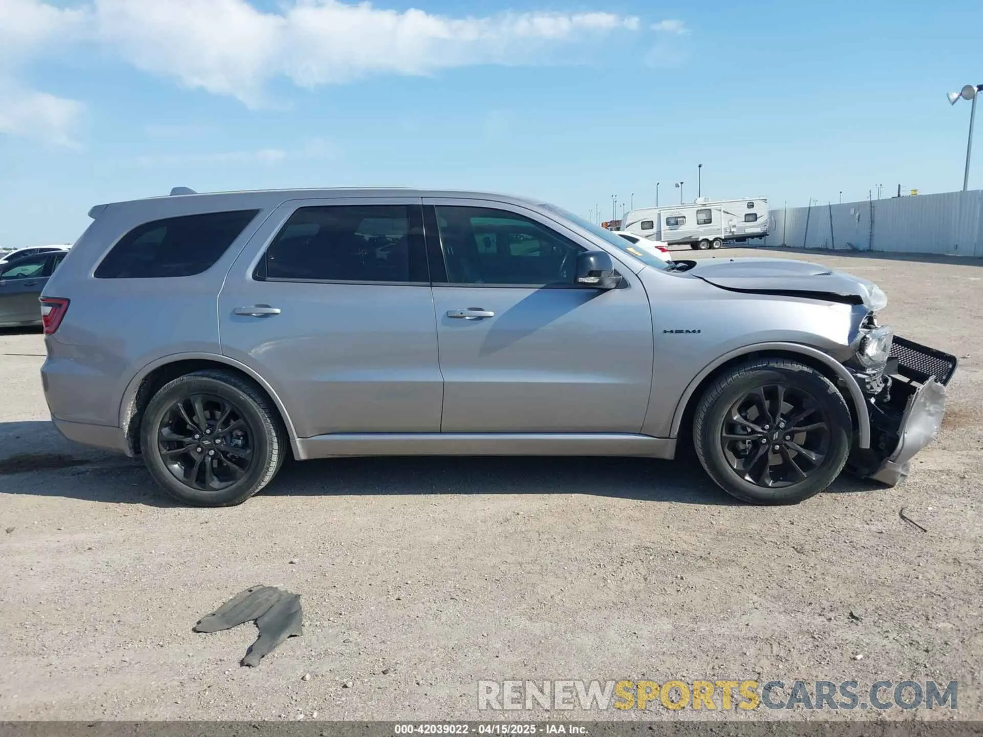 13 fotografías del automóvil dañado 1C4SDHCT0LC381238 DODGE DURANGO 2020