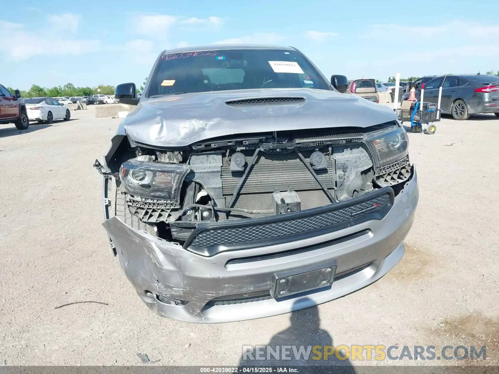 6 fotografías del automóvil dañado 1C4SDHCT0LC381238 DODGE DURANGO 2020
