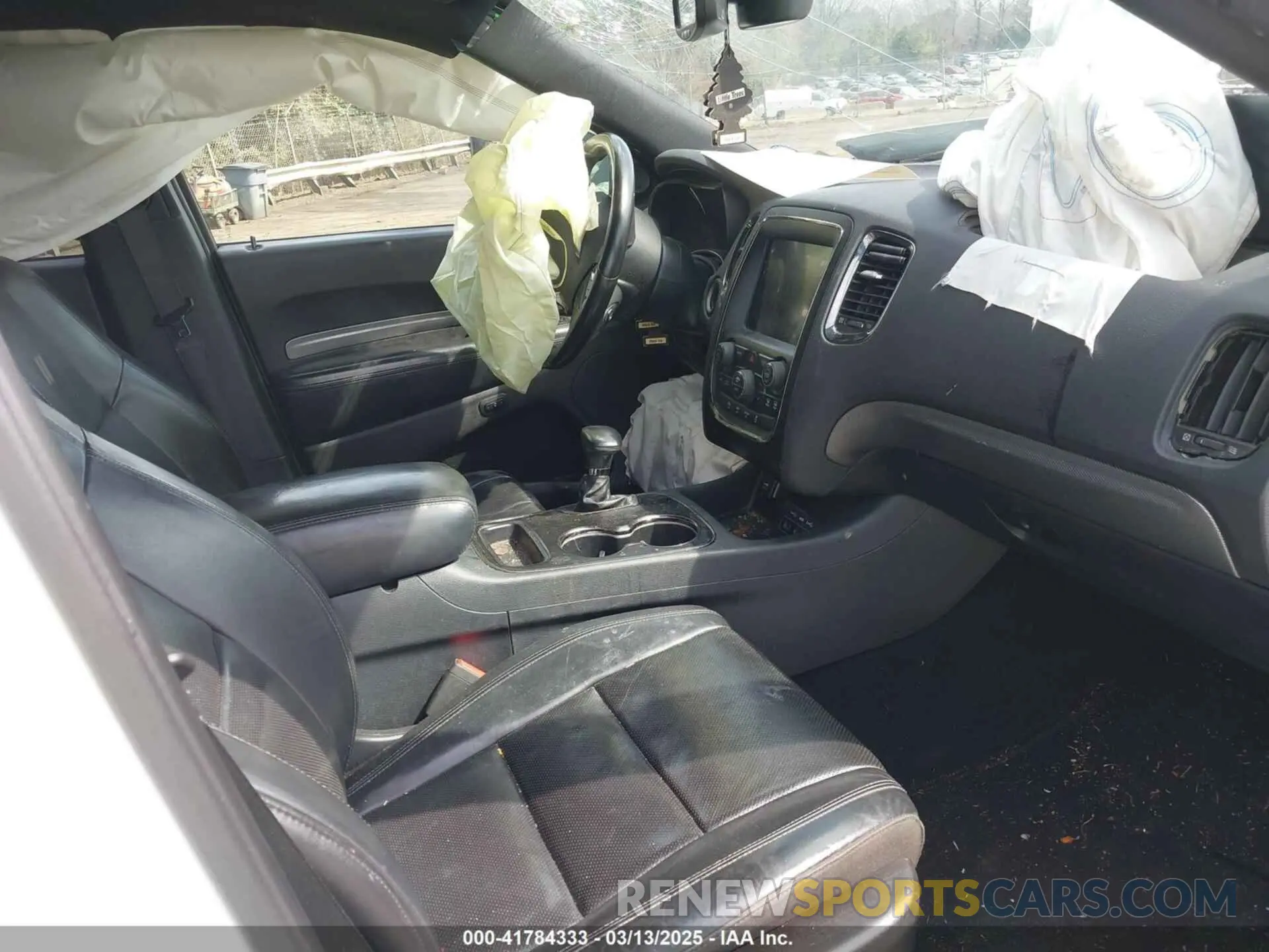 5 fotografías del automóvil dañado 1C4SDHCT6LC306897 DODGE DURANGO 2020