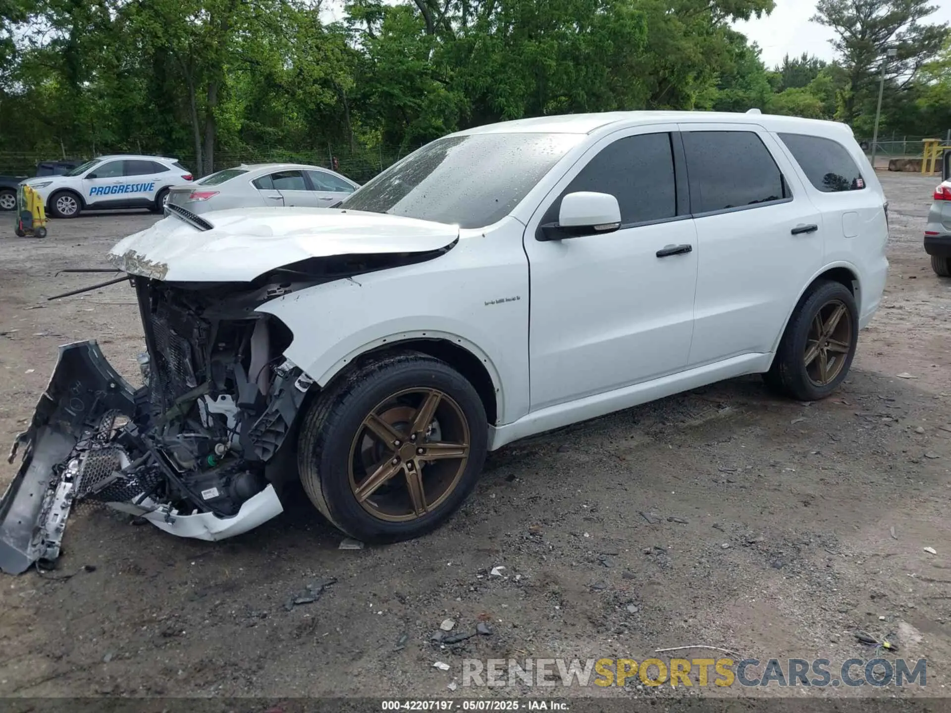 2 fotografías del automóvil dañado 1C4SDHCT8LC306884 DODGE DURANGO 2020