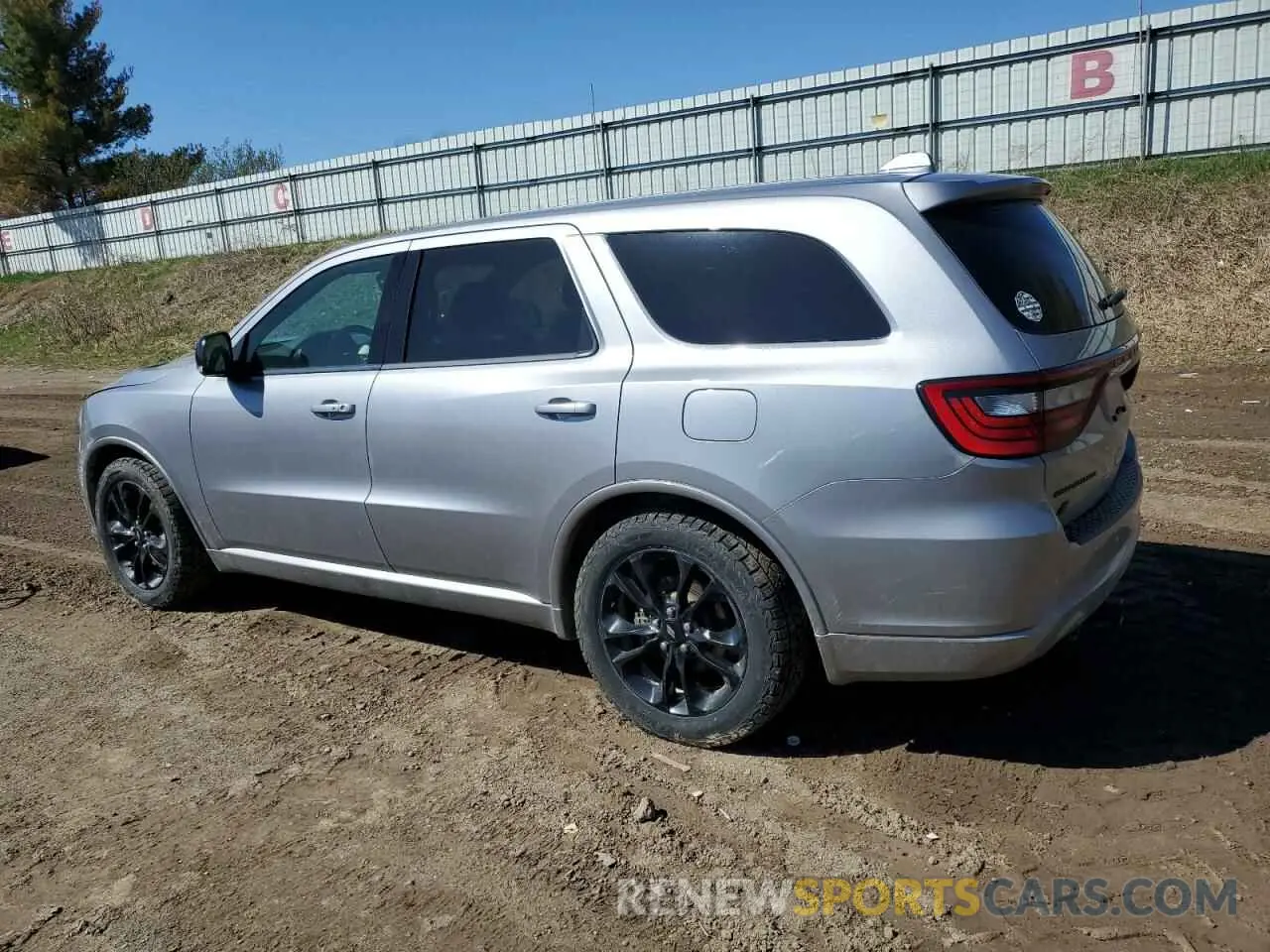 2 fotografías del automóvil dañado 1C4SDJCT1LC413248 DODGE DURANGO 2020