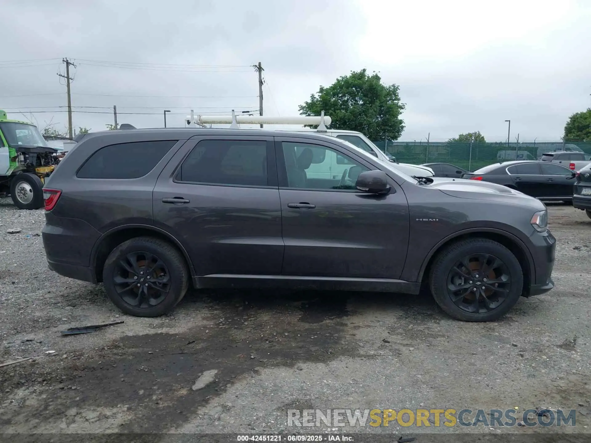 12 fotografías del automóvil dañado 1C4SDJCT2LC346952 DODGE DURANGO 2020