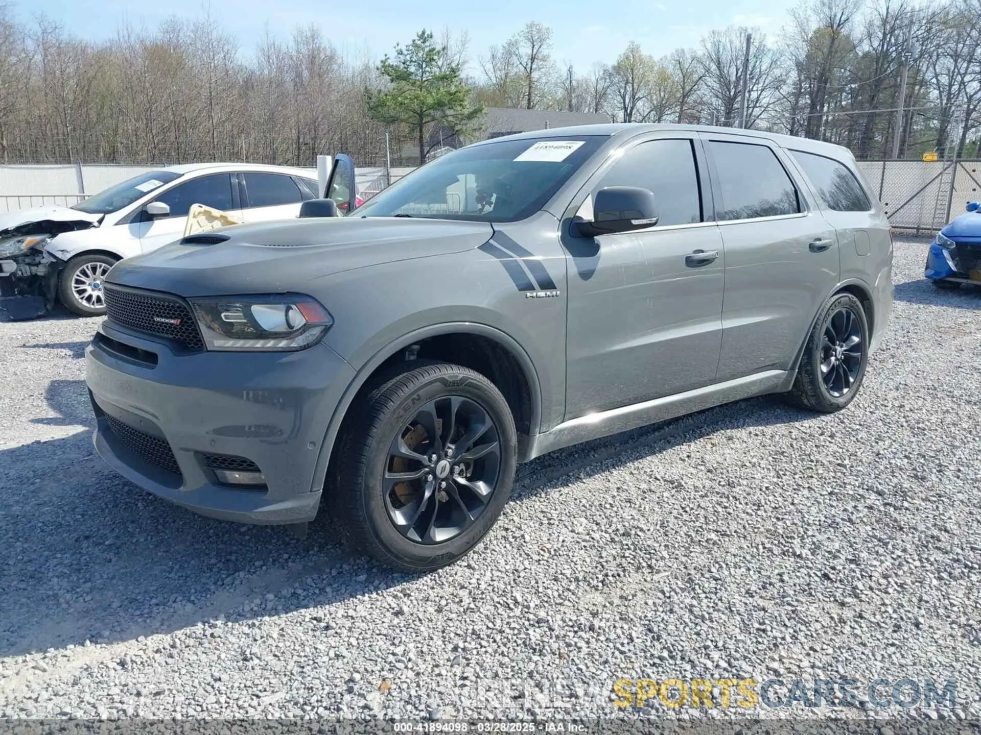 2 fotografías del automóvil dañado 1C4SDJCT8LC382192 DODGE DURANGO 2020