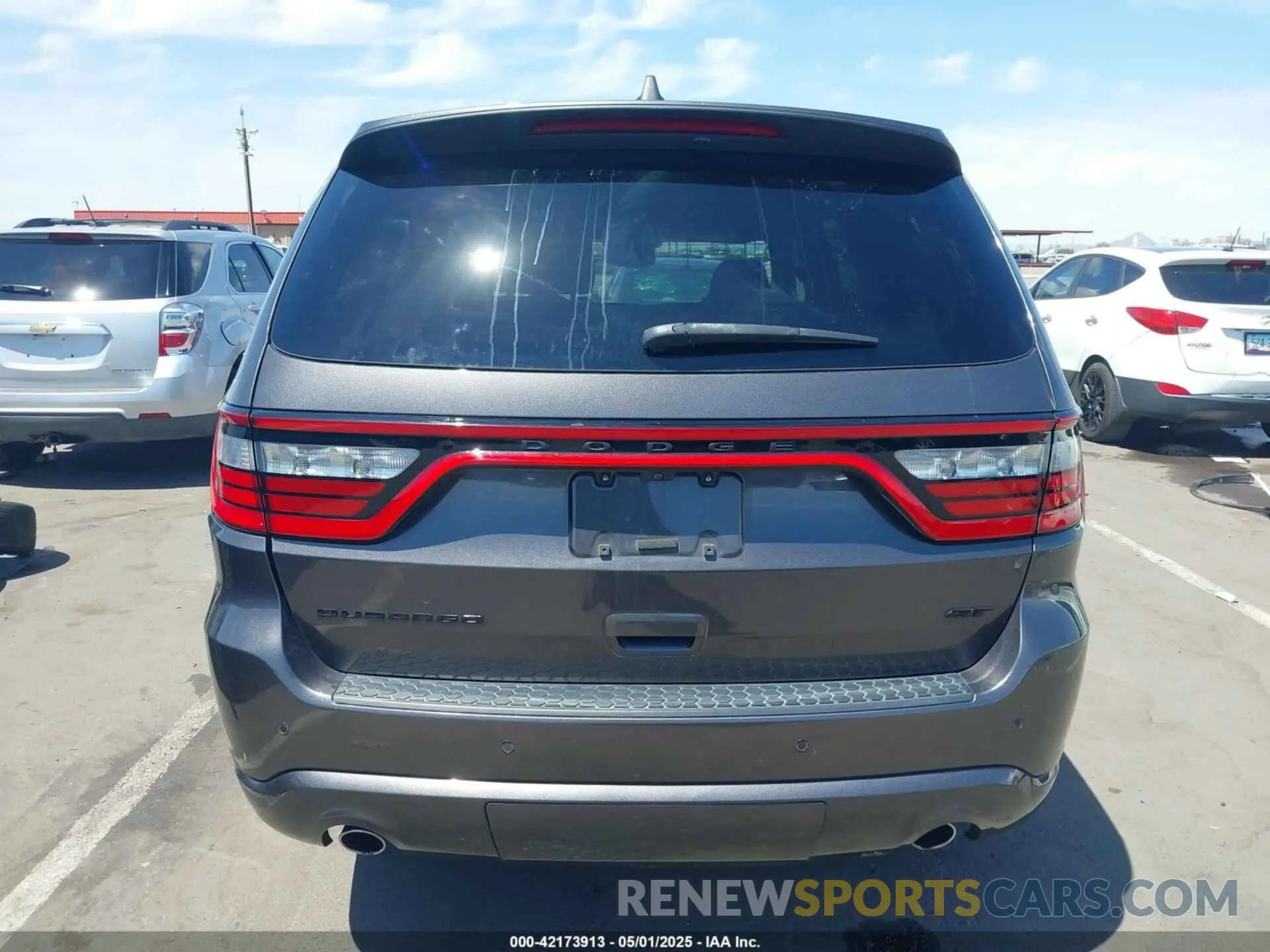15 fotografías del automóvil dañado 1C4RDHDG8MC573444 DODGE DURANGO 2021