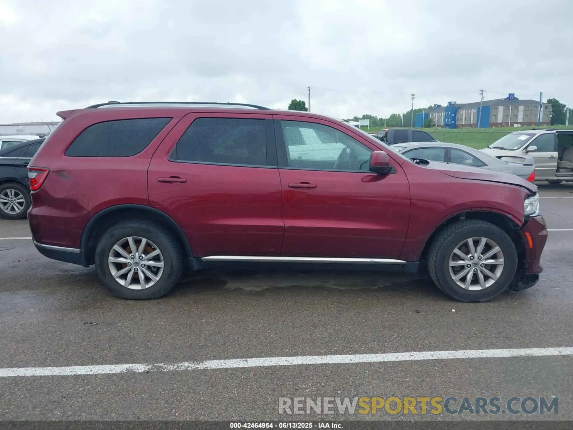 12 fotografías del automóvil dañado 1C4RDJAG5MC662402 DODGE DURANGO 2021