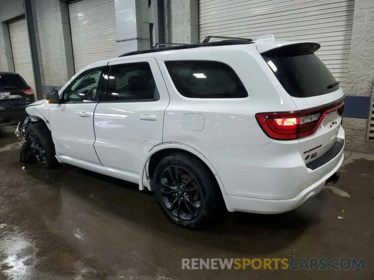 2 fotografías del automóvil dañado 1C4RDJDG0MC521376 DODGE DURANGO 2021