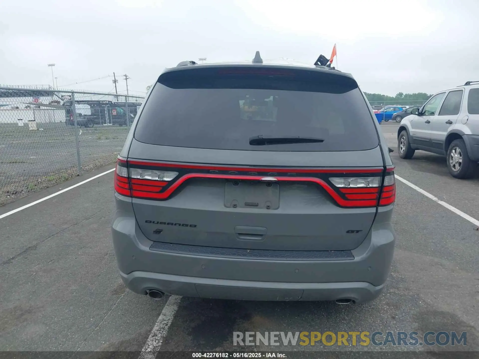 15 fotografías del automóvil dañado 1C4RDJDG4MC725159 DODGE DURANGO 2021