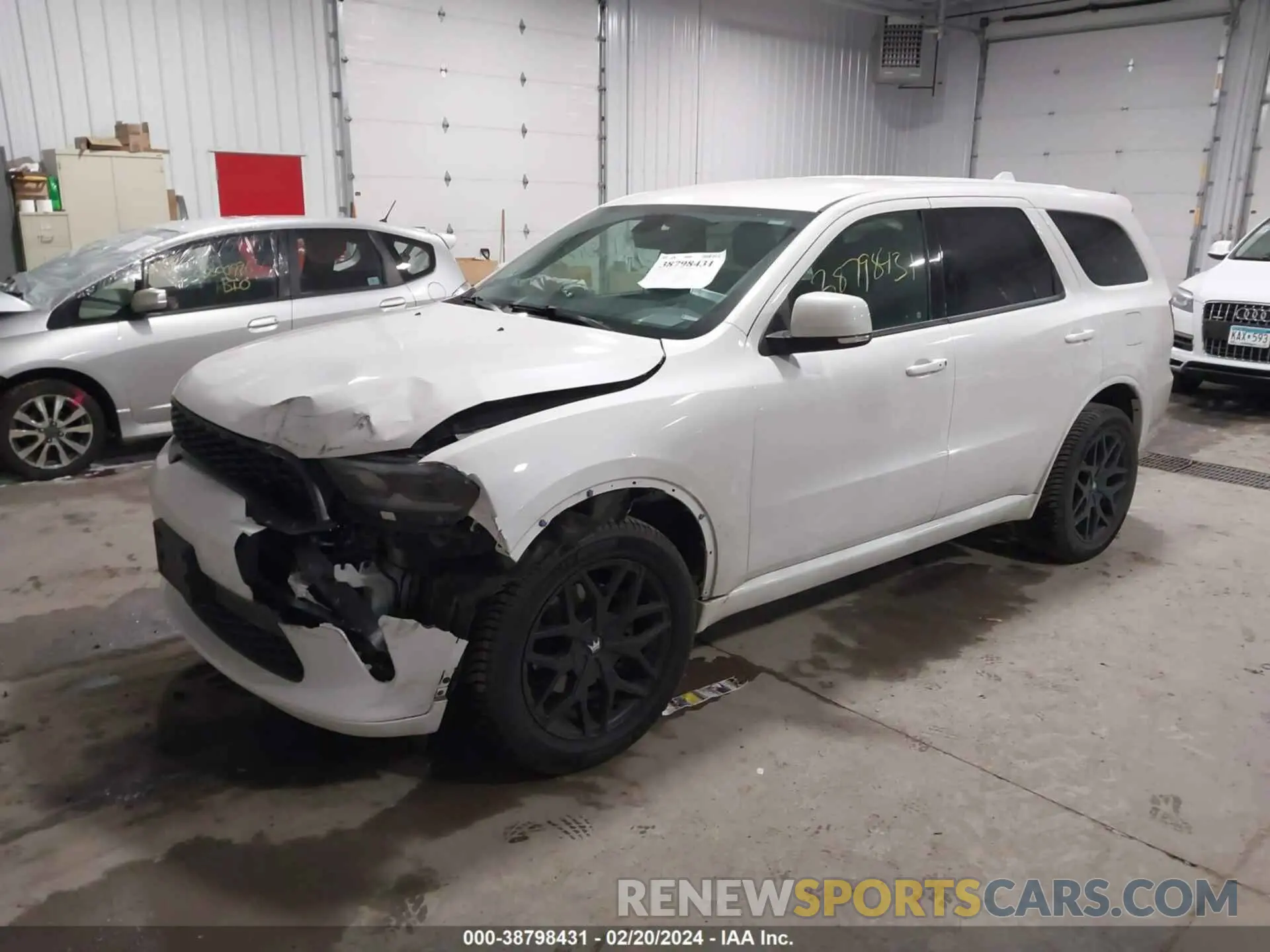 2 fotografías del automóvil dañado 1C4RDJDG5MC602342 DODGE DURANGO 2021