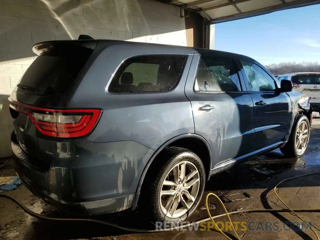 3 fotografías del automóvil dañado 1C4RDJDG6MC641831 DODGE DURANGO 2021