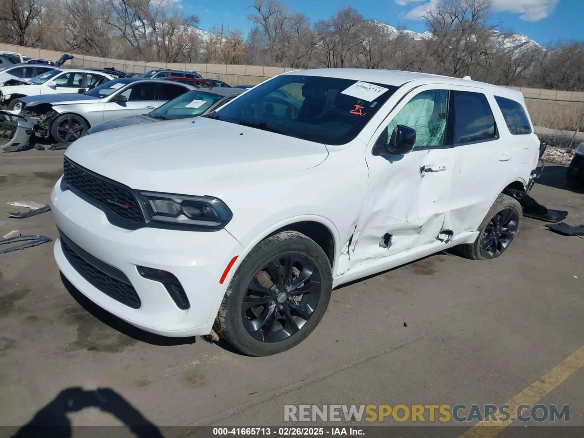 2 fotografías del automóvil dañado 1C4RDJDG8MC641765 DODGE DURANGO 2021
