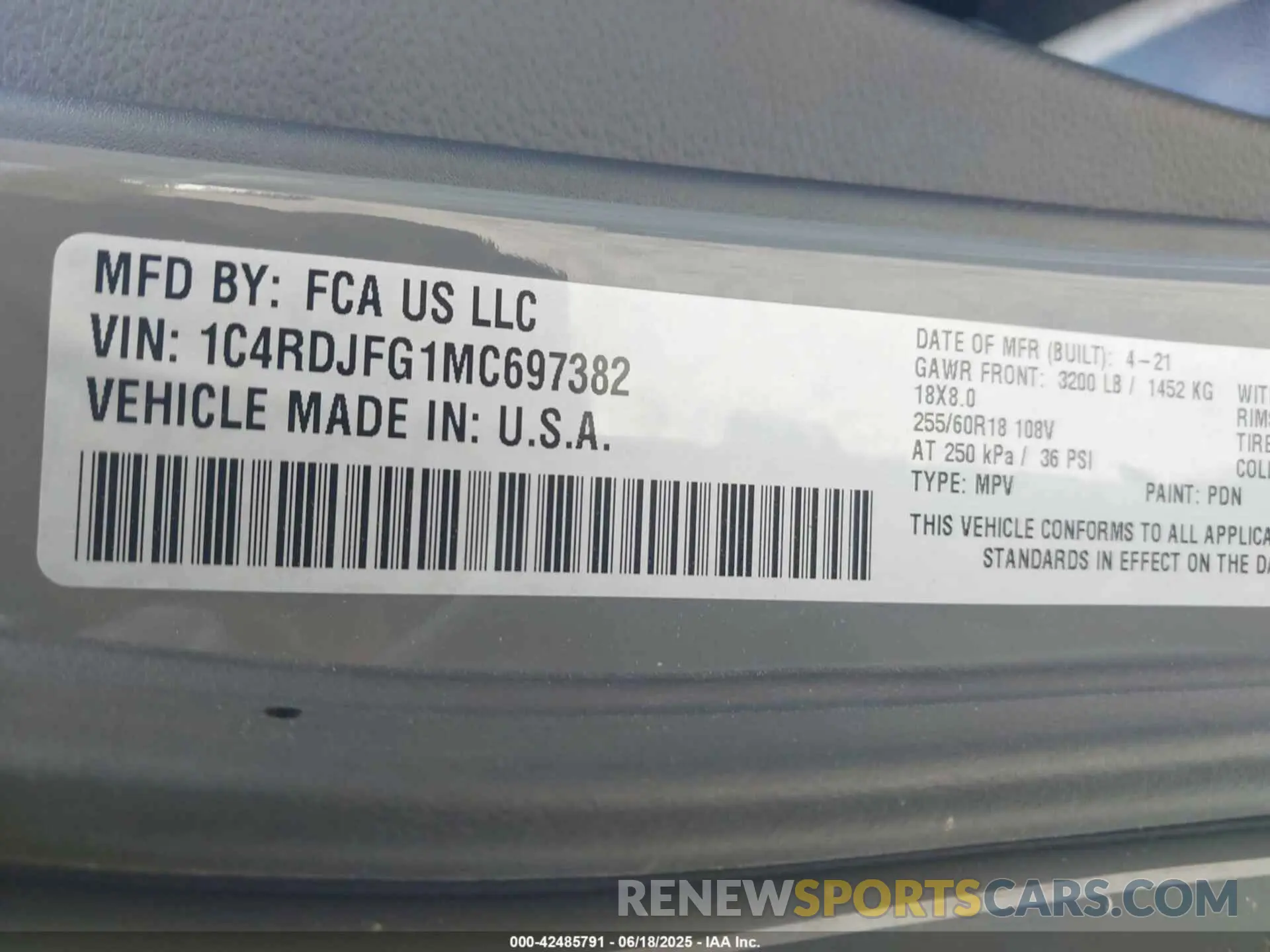 9 fotografías del automóvil dañado 1C4RDJFG1MC697382 DODGE DURANGO 2021