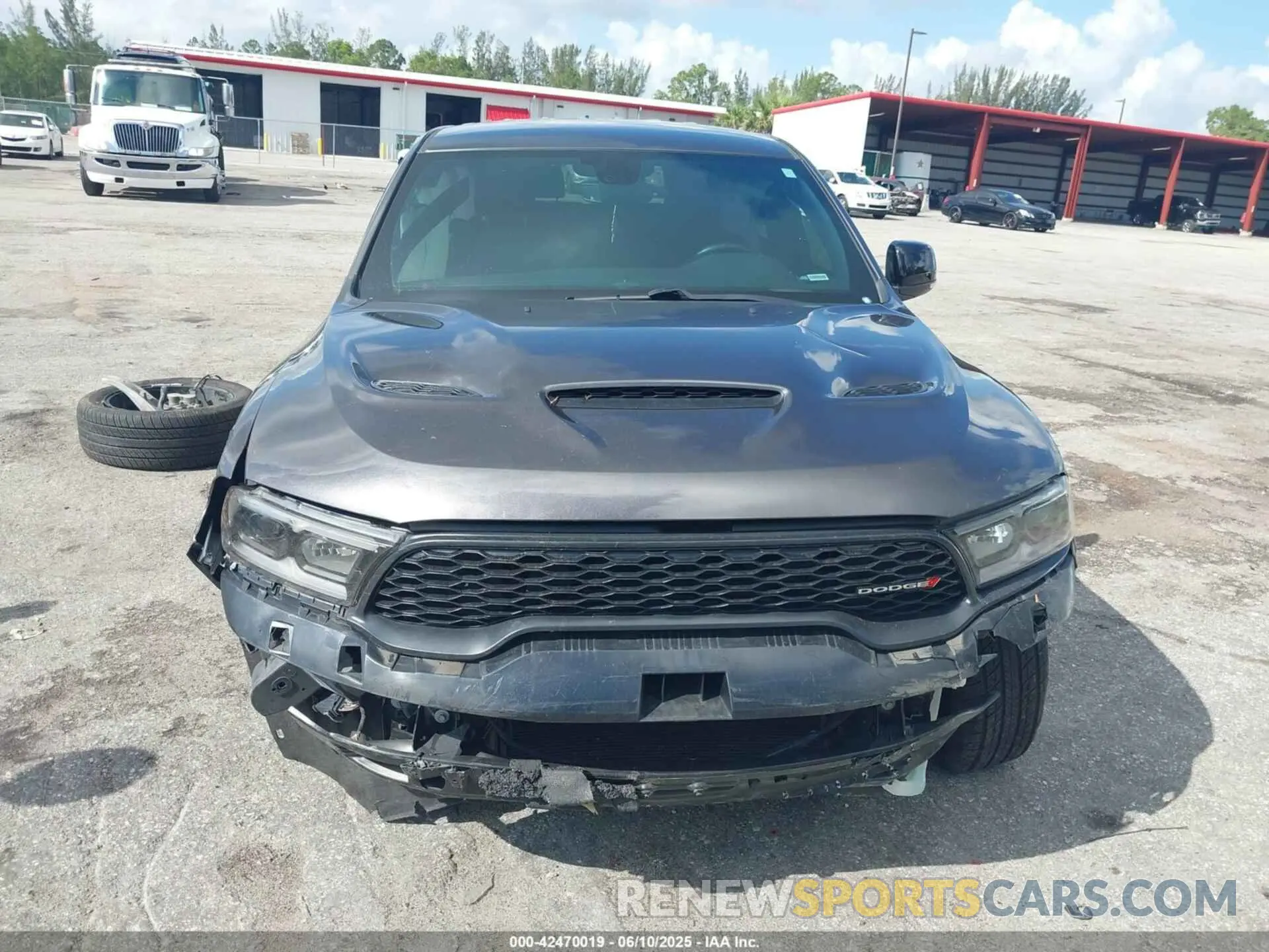 12 fotografías del automóvil dañado 1C4SDHCT3MC845656 DODGE DURANGO 2021