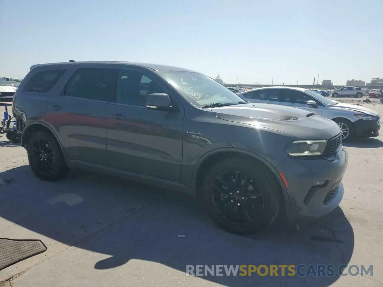 4 fotografías del automóvil dañado 1C4SDHCT5MC688549 DODGE DURANGO 2021