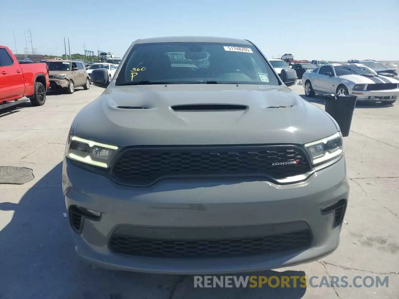 5 fotografías del automóvil dañado 1C4SDHCT5MC688549 DODGE DURANGO 2021