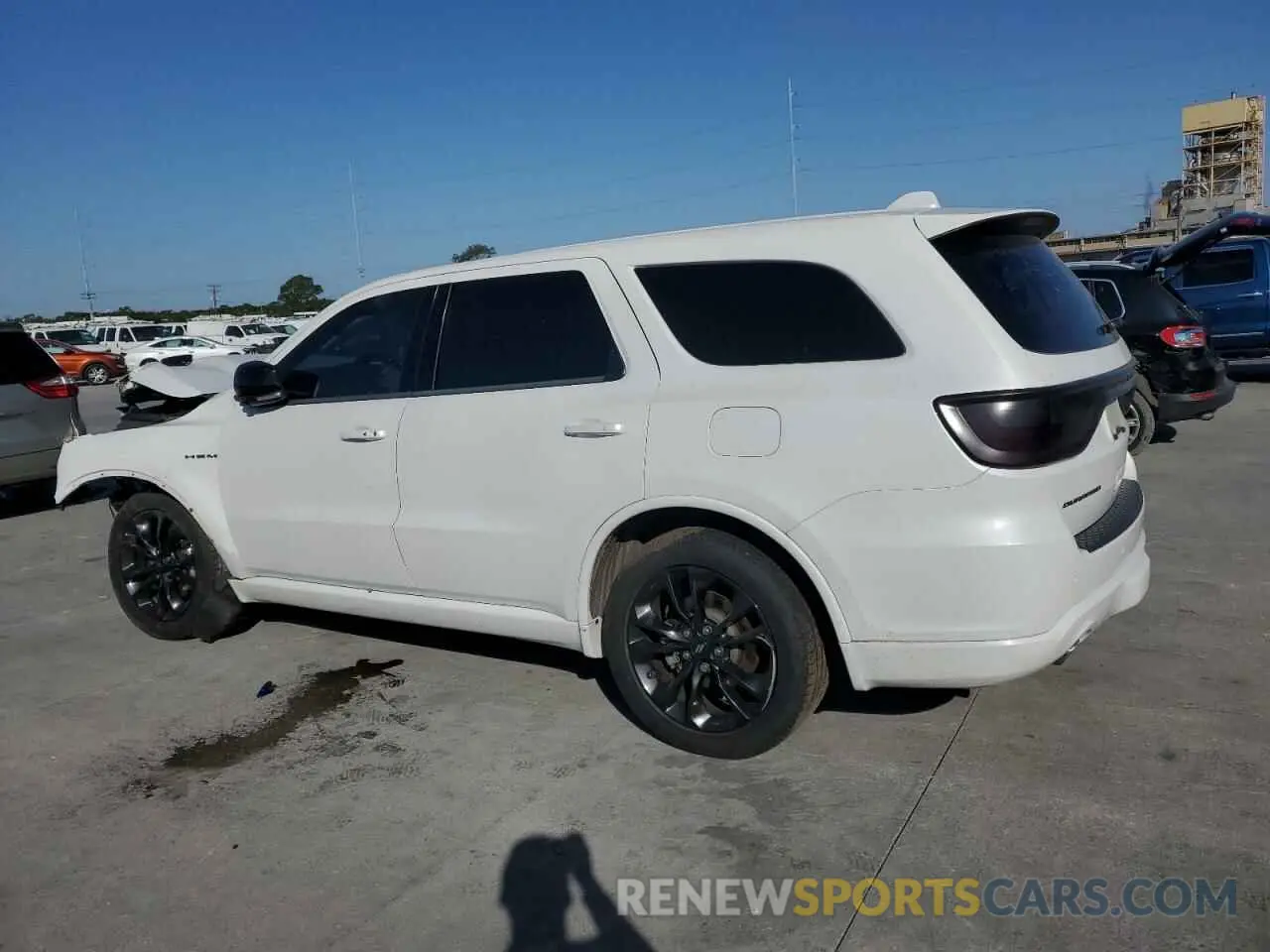 2 fotografías del automóvil dañado 1C4SDHCT9MC572755 DODGE DURANGO 2021