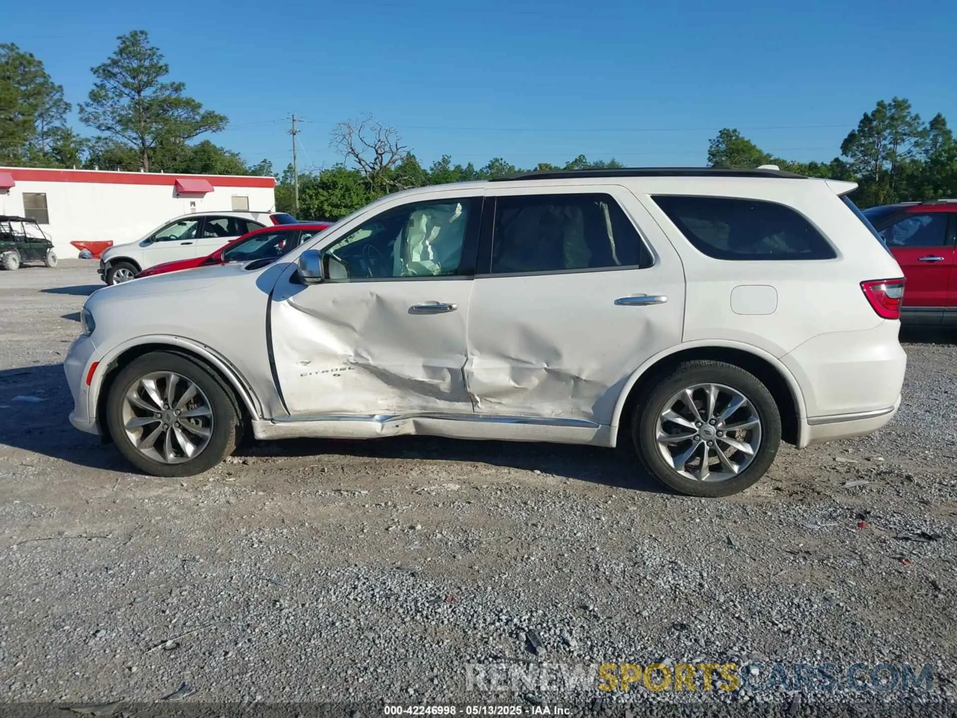 14 fotografías del automóvil dañado 1C4SDHET7MC760977 DODGE DURANGO 2021