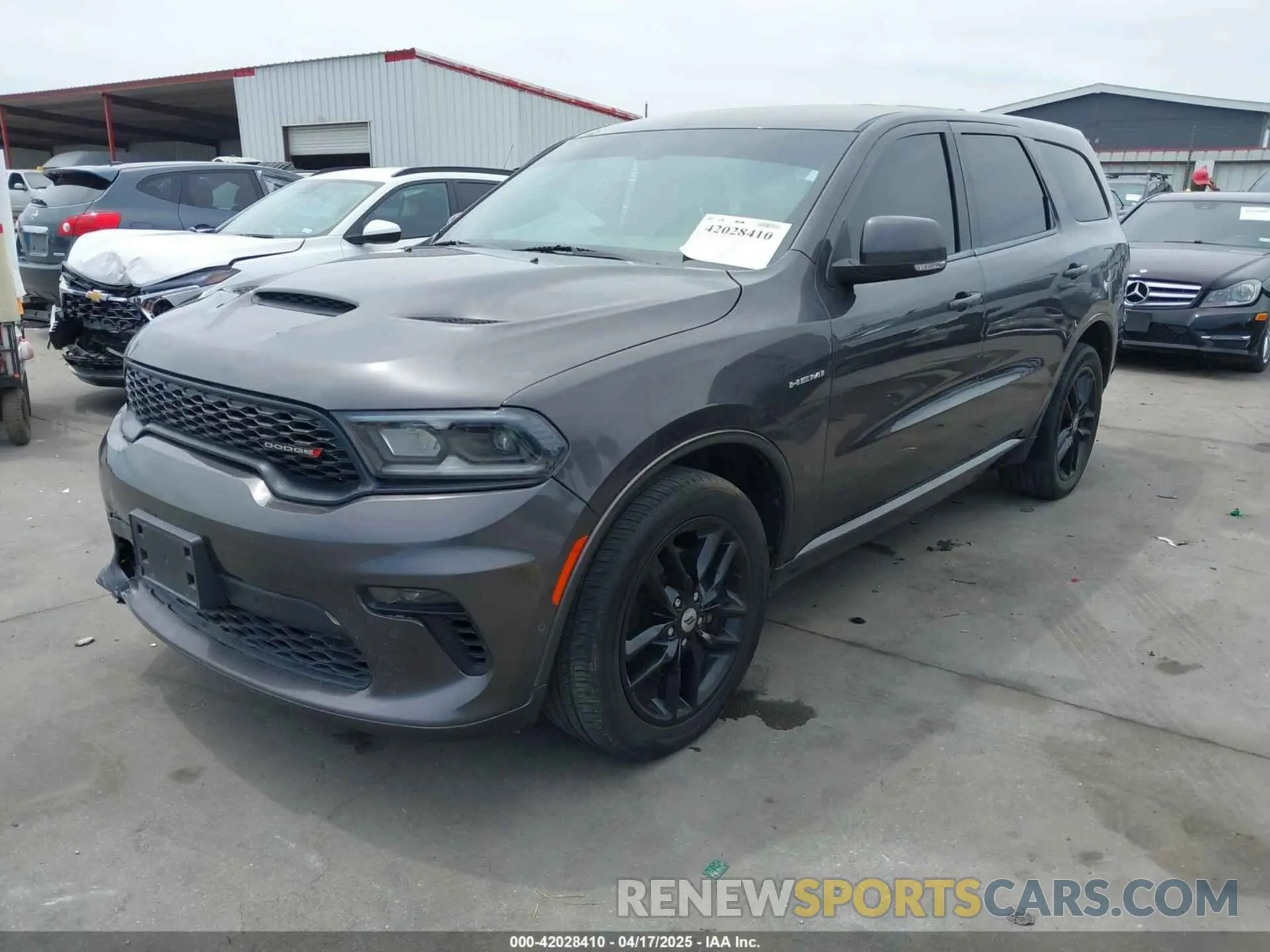 2 fotografías del automóvil dañado 1C4SDJCT1MC820407 DODGE DURANGO 2021