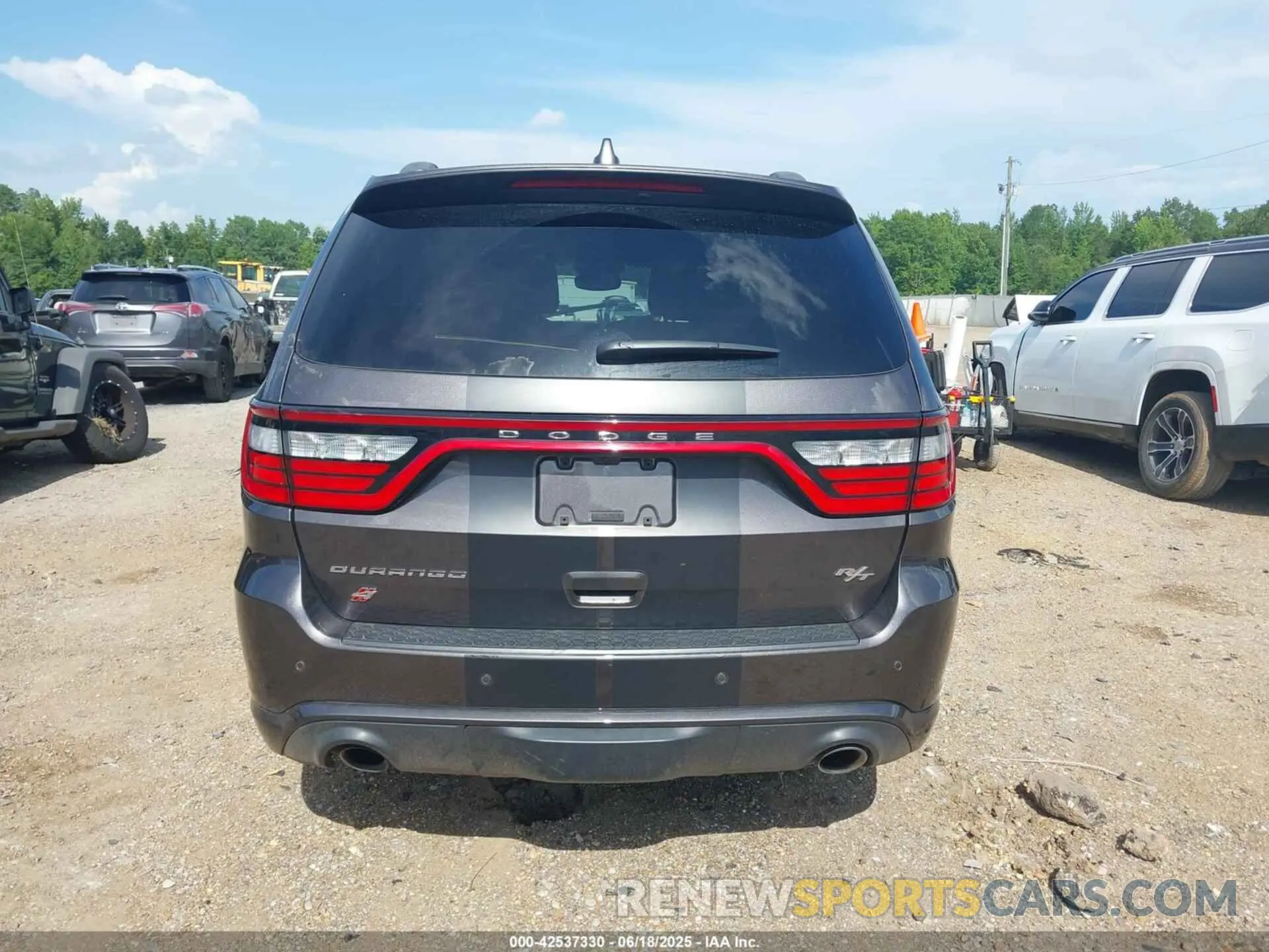 16 fotografías del automóvil dañado 1C4SDJCT4MC642038 DODGE DURANGO 2021