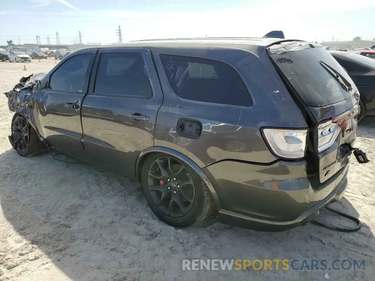 2 fotografías del automóvil dañado 1C4SDJH93MC757209 DODGE DURANGO 2021