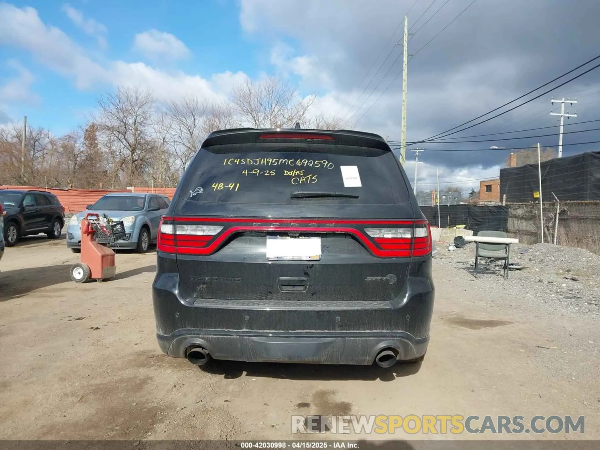 16 fotografías del automóvil dañado 1C4SDJH95MC692590 DODGE DURANGO 2021