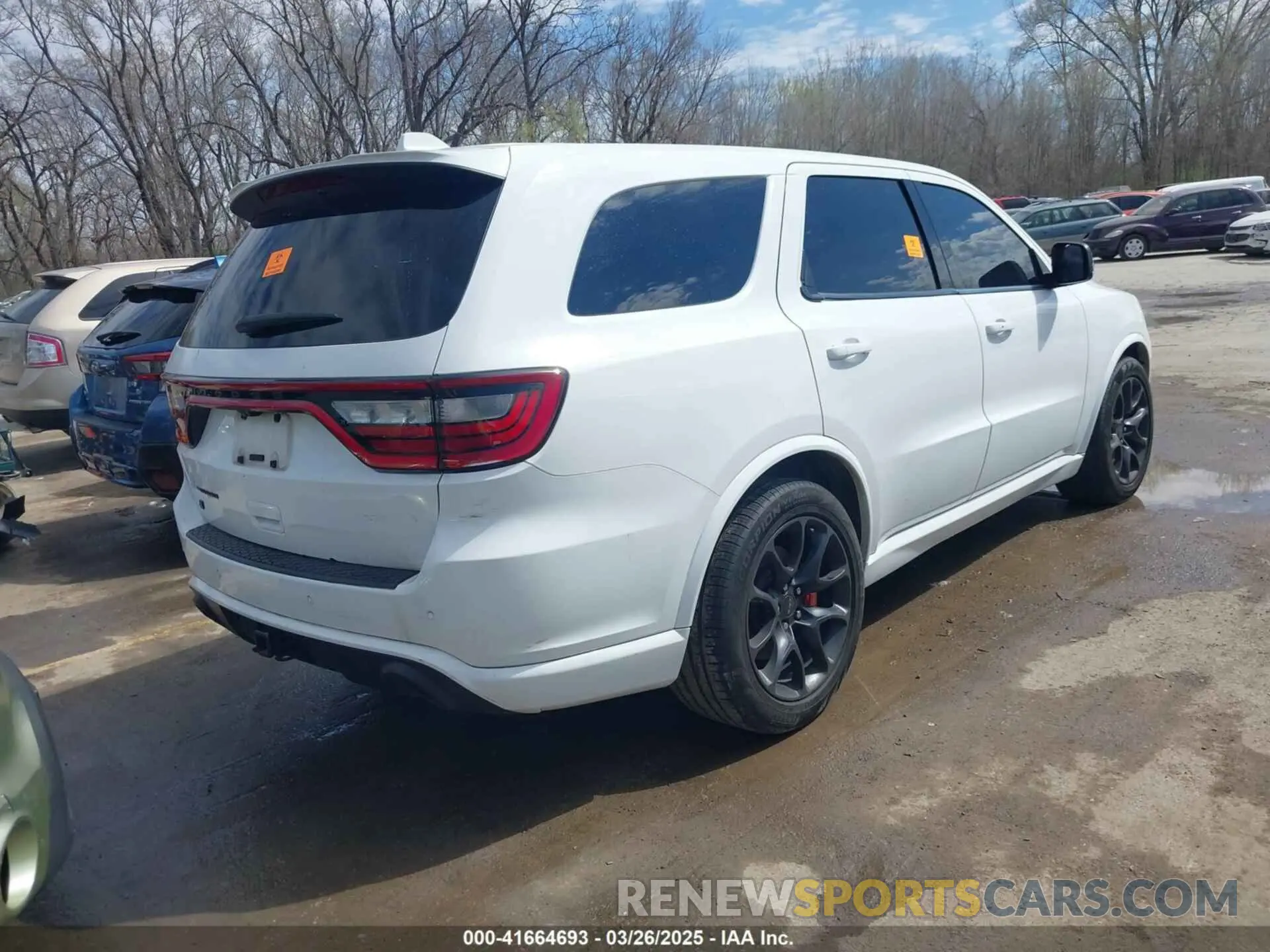 4 fotografías del automóvil dañado 1C4SDJH96MC762632 DODGE DURANGO 2021