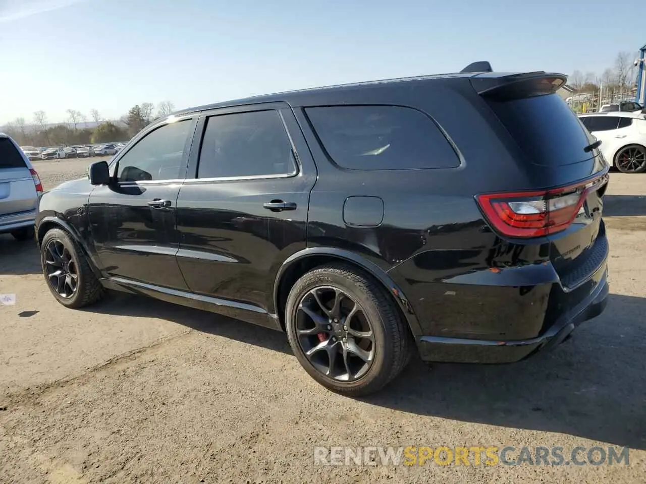 2 fotografías del automóvil dañado 1C4SDJH98MC689263 DODGE DURANGO 2021