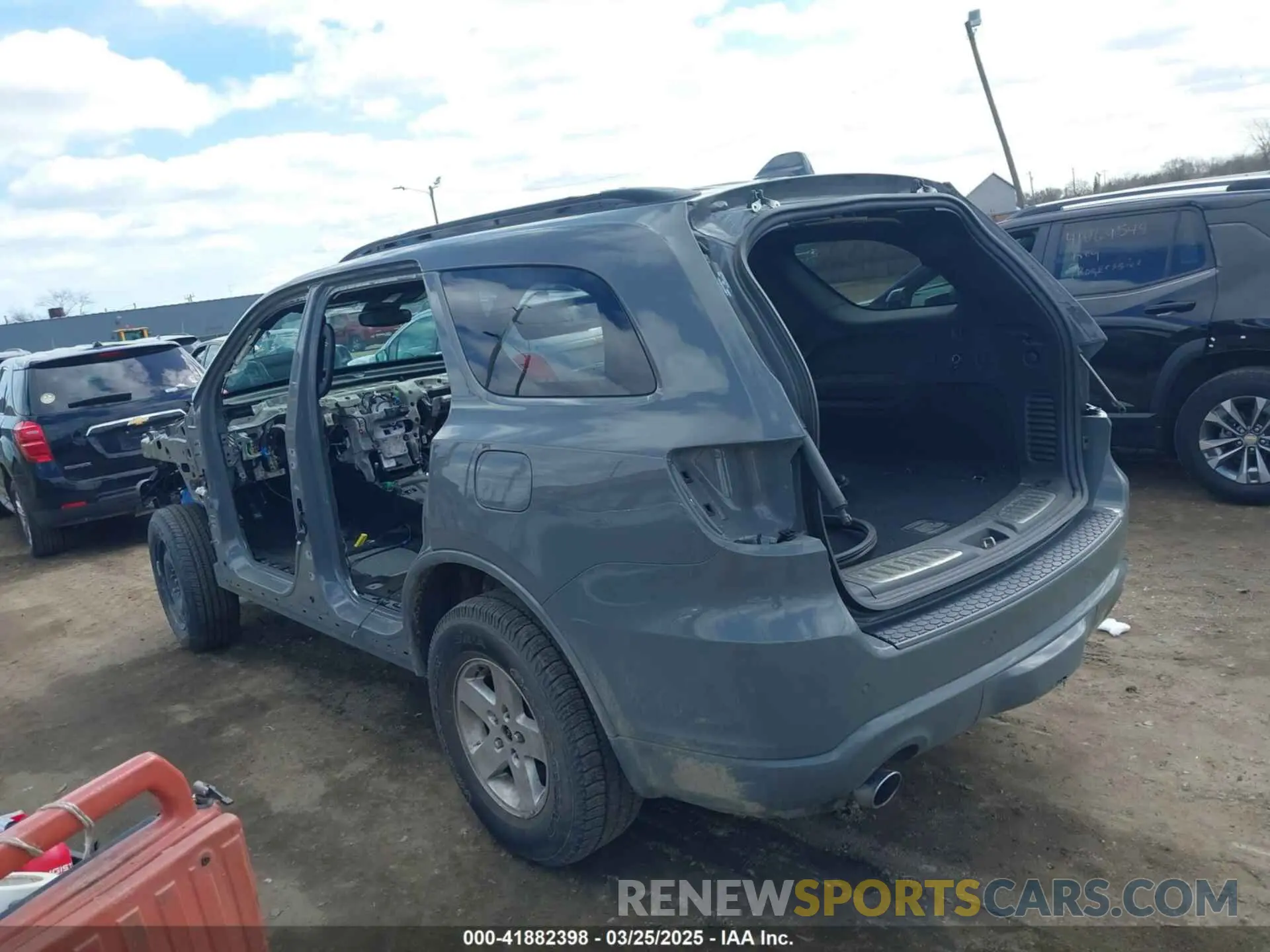 3 fotografías del automóvil dañado 1C4RDJDG4NC160378 DODGE DURANGO 2022