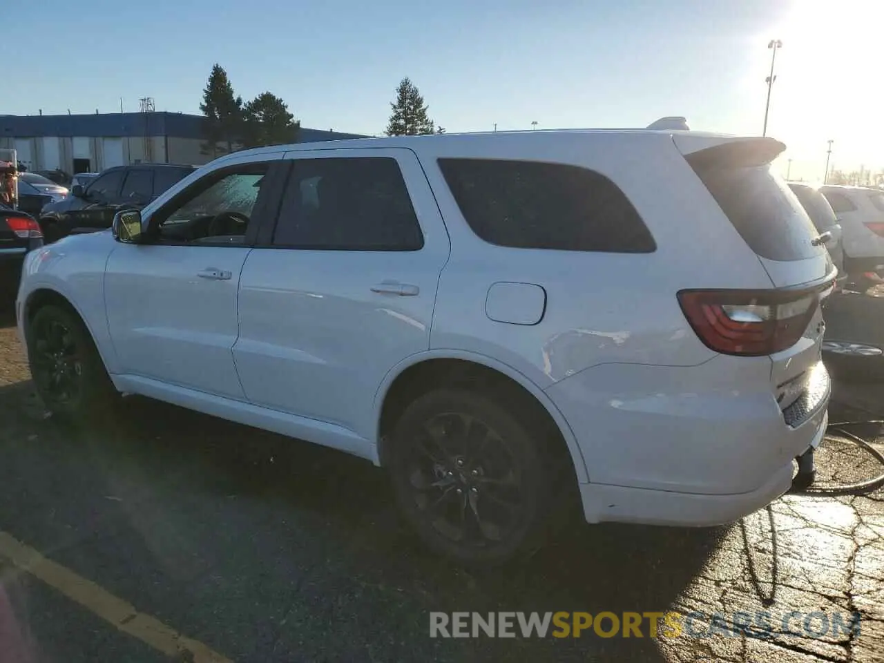 2 fotografías del automóvil dañado 1C4RDJDGXNC161034 DODGE DURANGO 2022