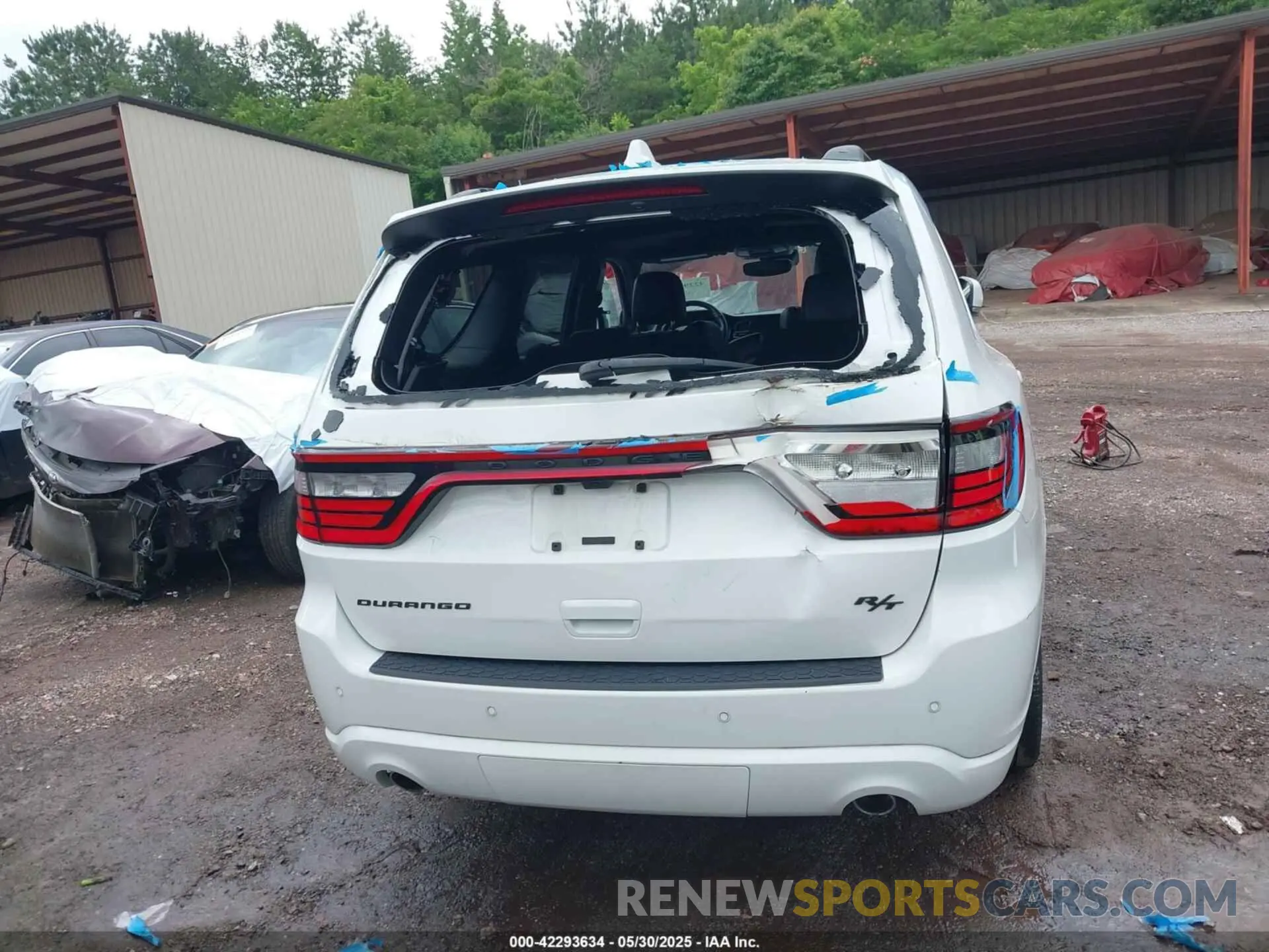 16 fotografías del automóvil dañado 1C4SDHCT1NC229858 DODGE DURANGO 2022