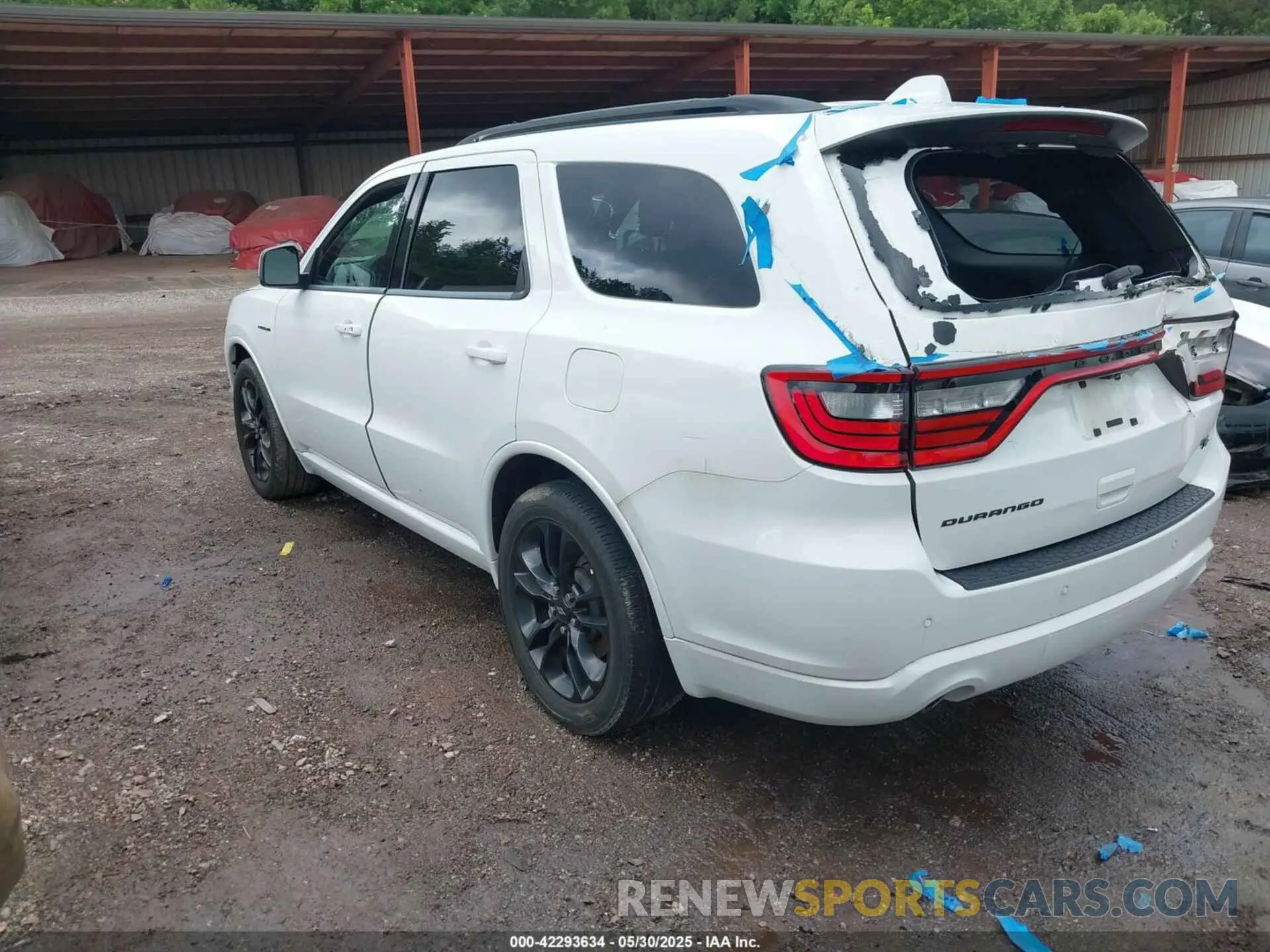 3 fotografías del automóvil dañado 1C4SDHCT1NC229858 DODGE DURANGO 2022