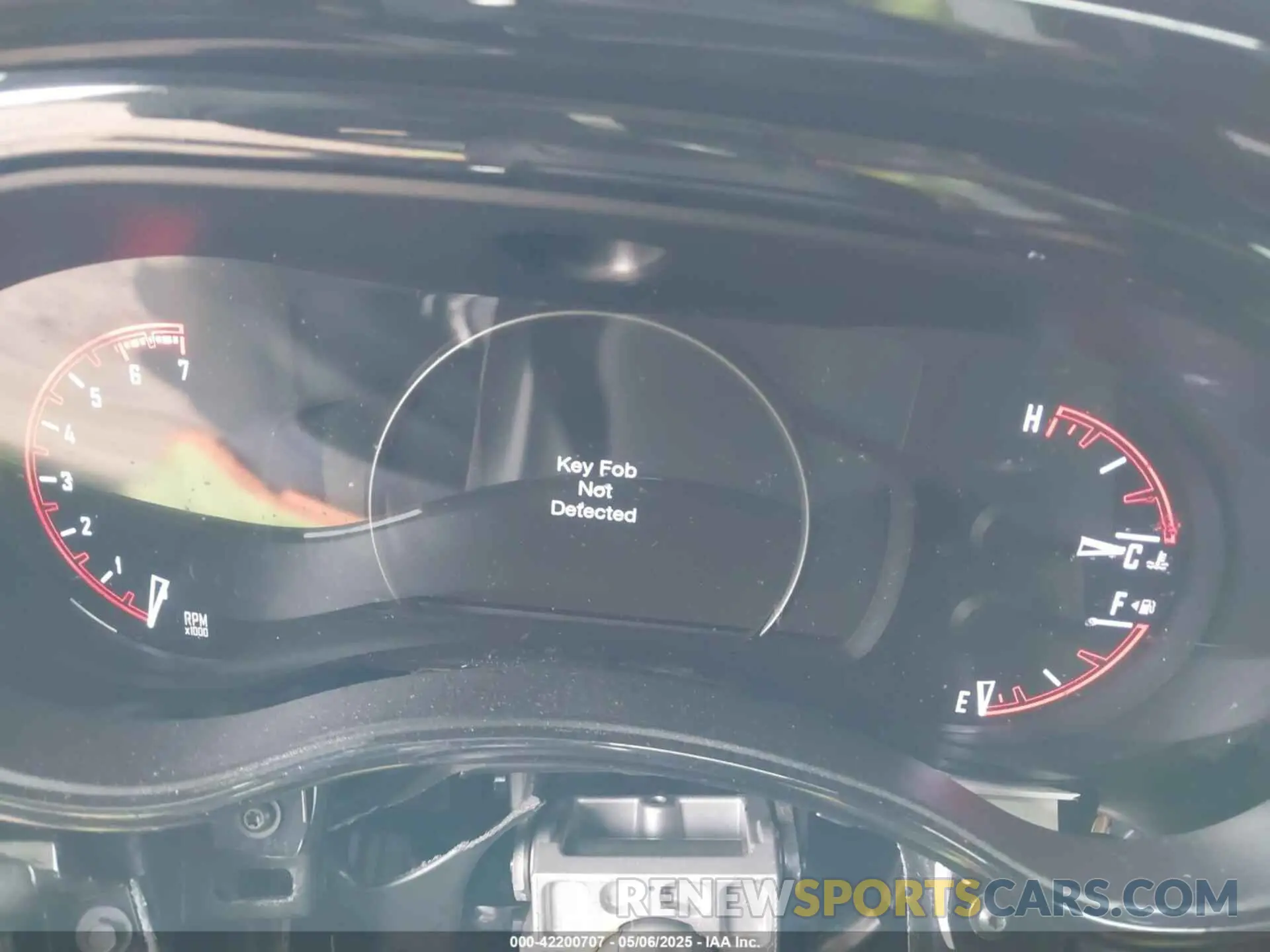 14 fotografías del automóvil dañado 1C4SDHCT9NC192123 DODGE DURANGO 2022