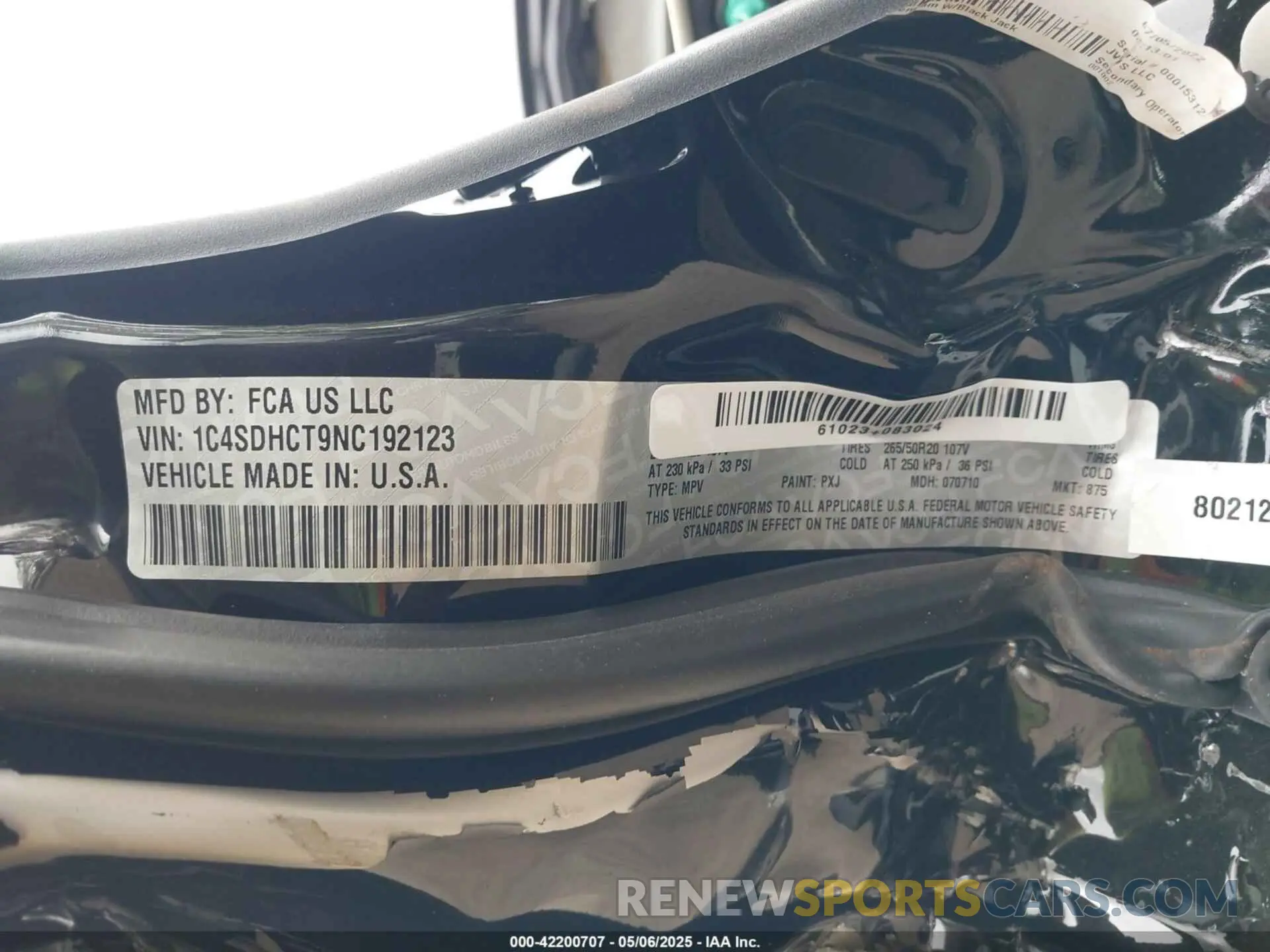 9 fotografías del automóvil dañado 1C4SDHCT9NC192123 DODGE DURANGO 2022