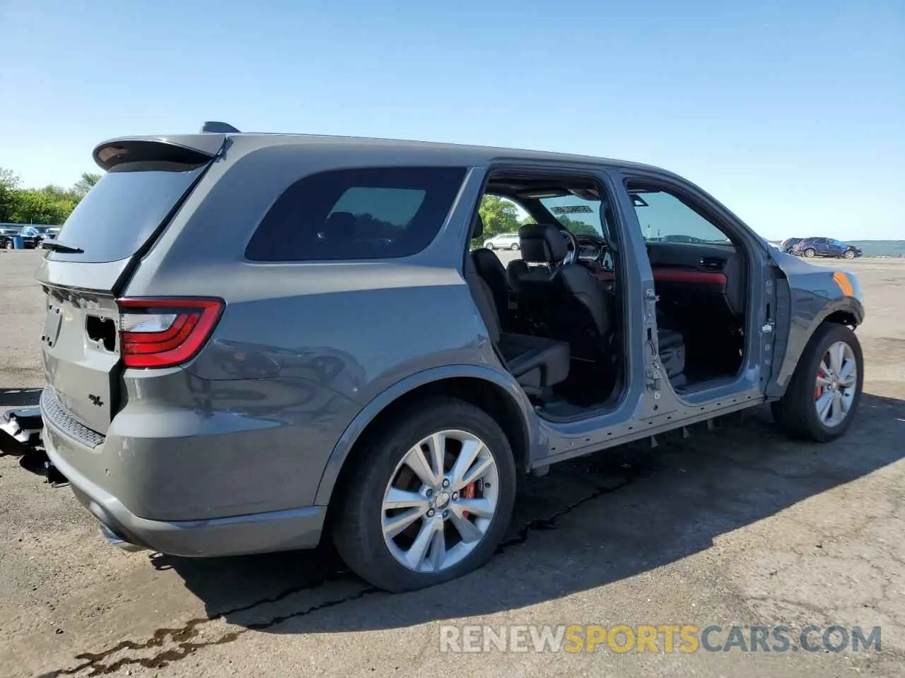 3 fotografías del automóvil dañado 1C4SDJCT2NC189264 DODGE DURANGO 2022