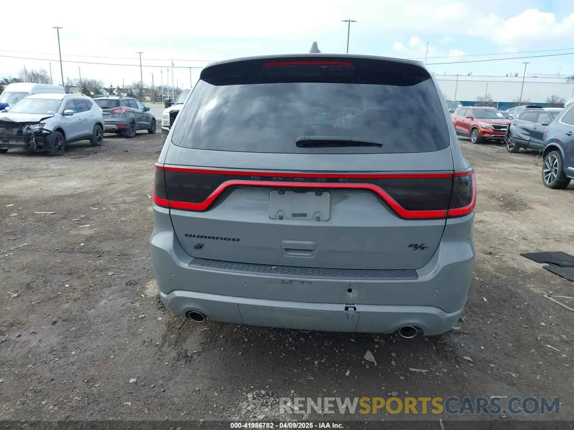 16 fotografías del automóvil dañado 1C4SDJCT2NT207598 DODGE DURANGO 2022