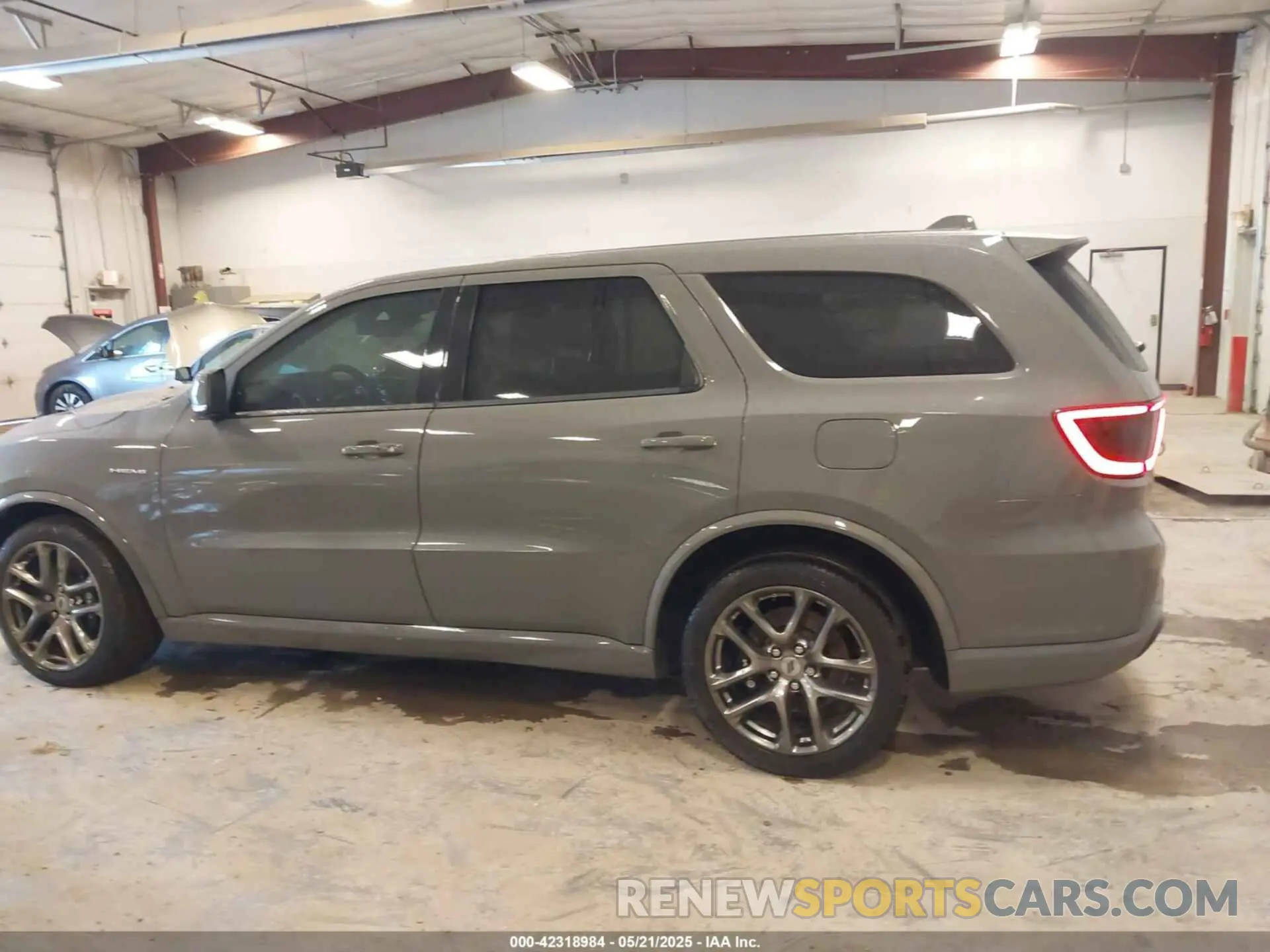 14 fotografías del automóvil dañado 1C4SDJCT7NC105441 DODGE DURANGO 2022