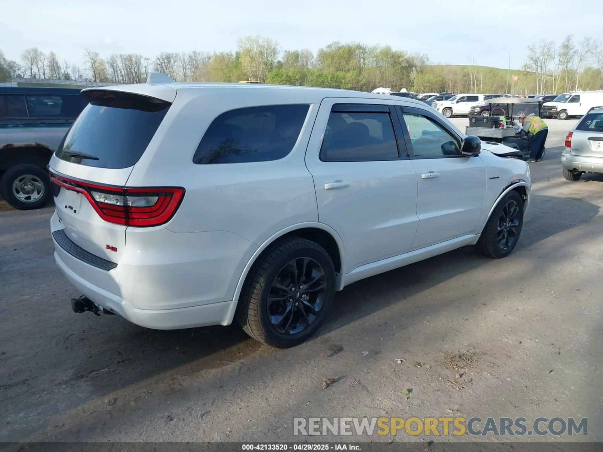 4 fotografías del automóvil dañado 1C4SDJCT8NC221294 DODGE DURANGO 2022