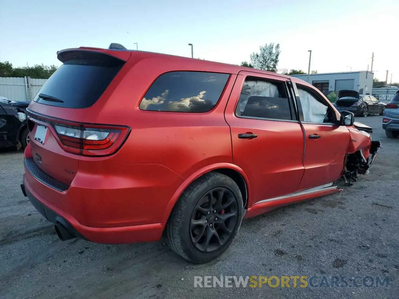 3 fotografías del automóvil dañado 1C4SDJGJ1NC100552 DODGE DURANGO 2022