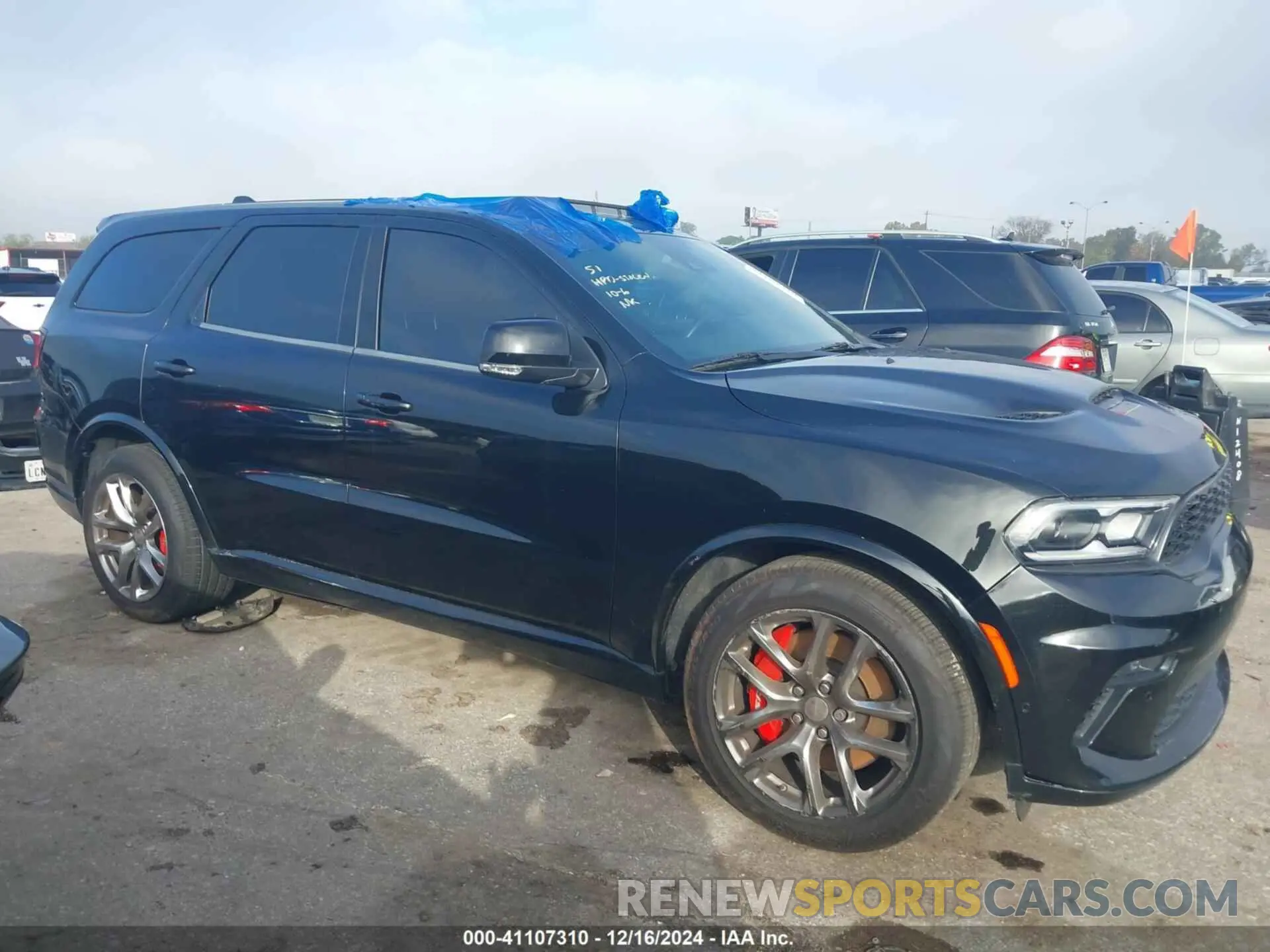 12 fotografías del automóvil dañado 1C4SDJGJXNC135543 DODGE DURANGO 2022