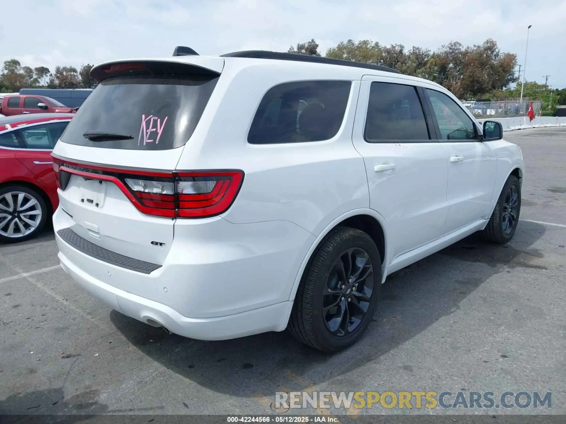 4 fotografías del automóvil dañado 1C4RDHDG4PC686960 DODGE DURANGO 2023
