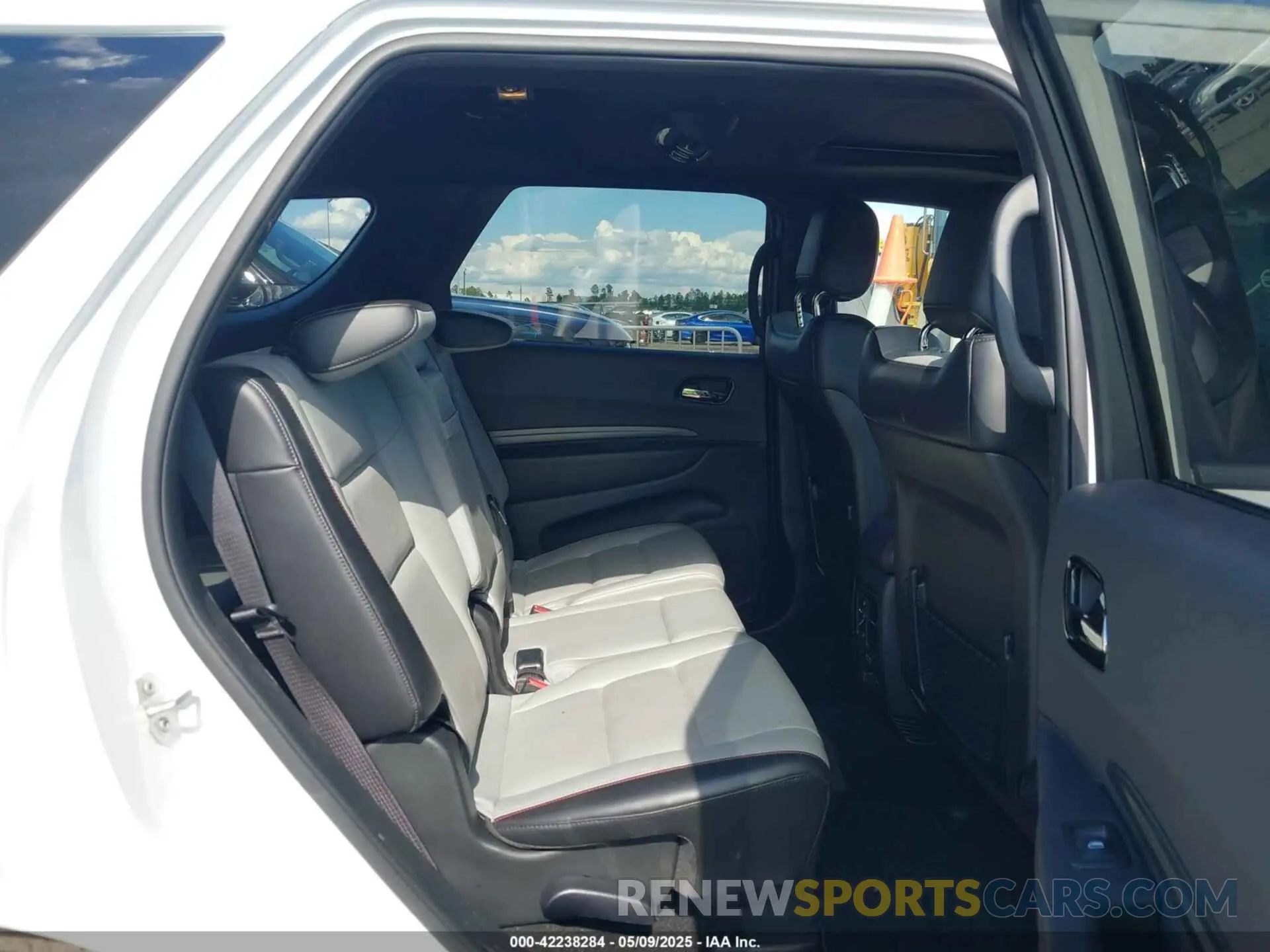 8 fotografías del automóvil dañado 1C4RDHDG5PC635967 DODGE DURANGO 2023