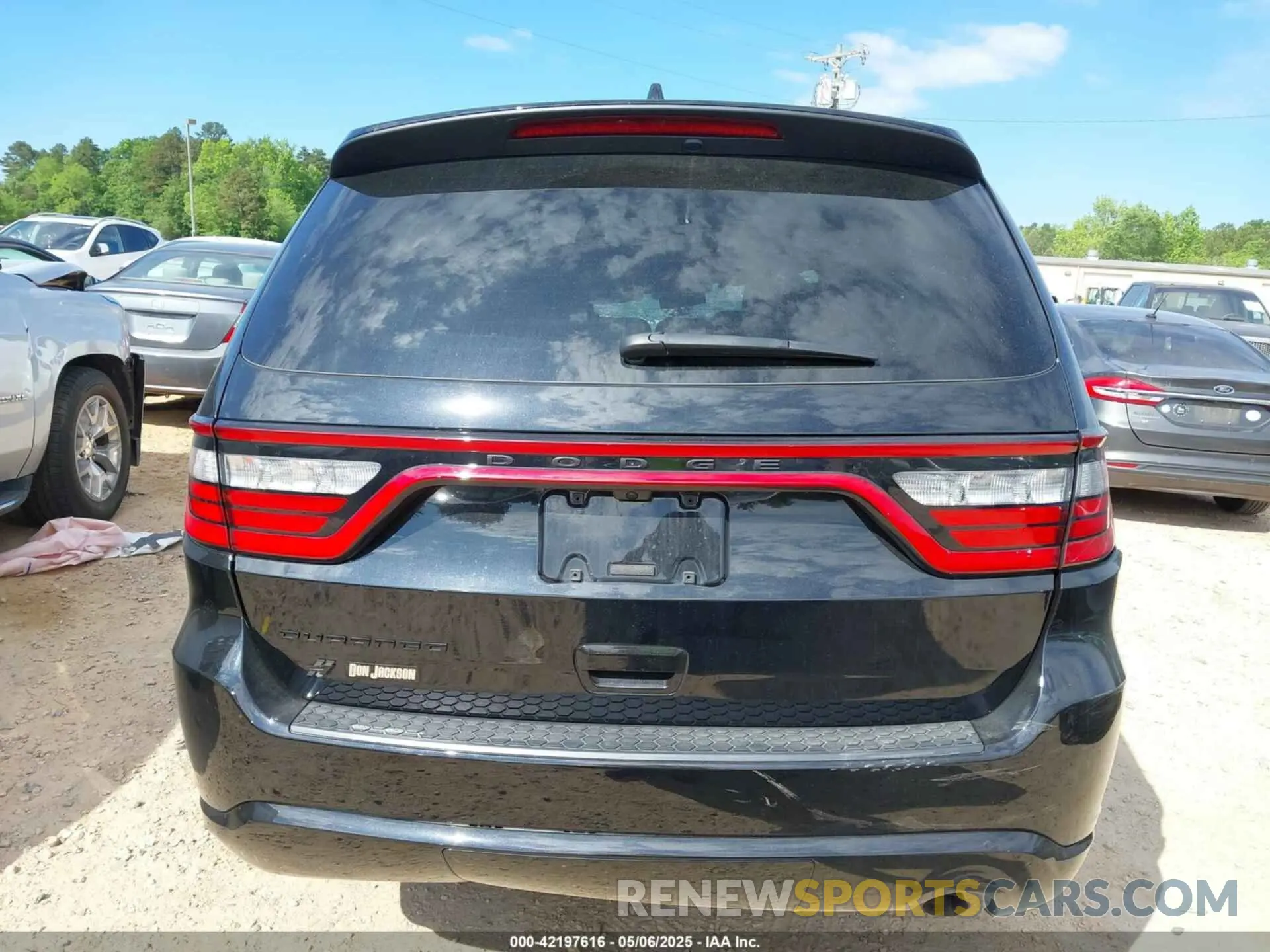 15 fotografías del automóvil dañado 1C4RDJAGXPC639198 DODGE DURANGO 2023