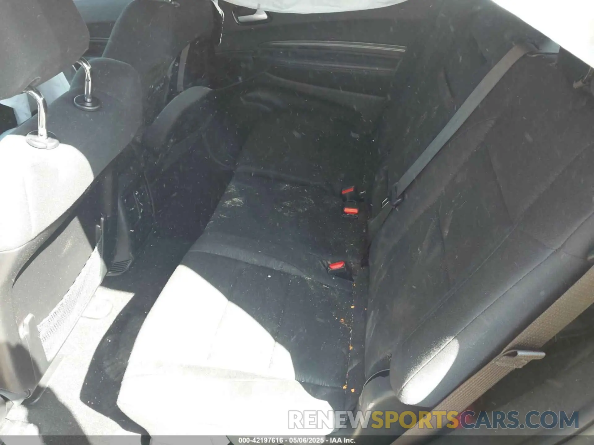 8 fotografías del automóvil dañado 1C4RDJAGXPC639198 DODGE DURANGO 2023