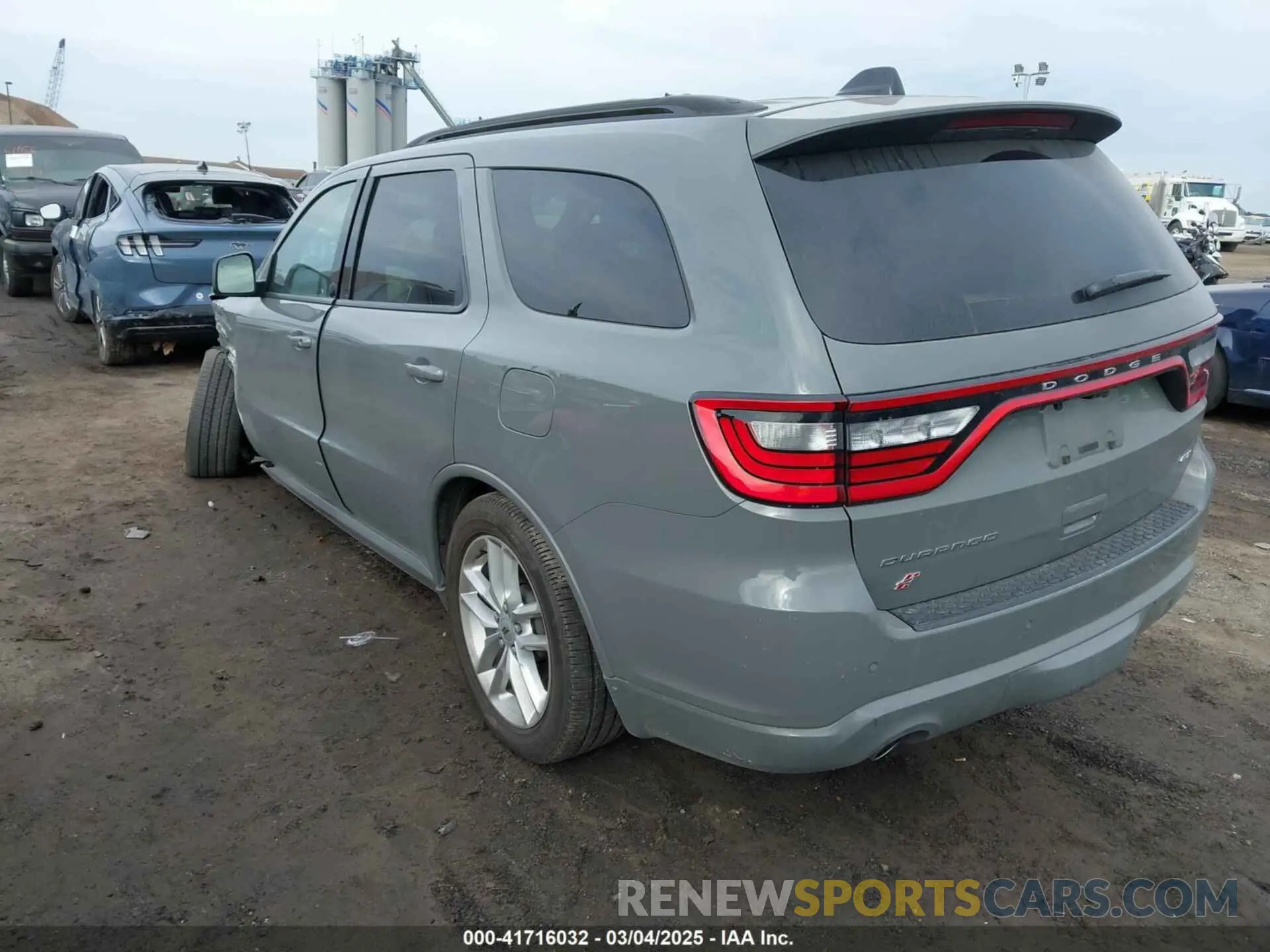 3 fotografías del automóvil dañado 1C4RDJDG1PC688916 DODGE DURANGO 2023