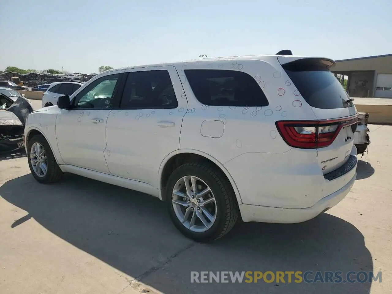 2 fotografías del automóvil dañado 1C4RDJDG5PC585580 DODGE DURANGO 2023