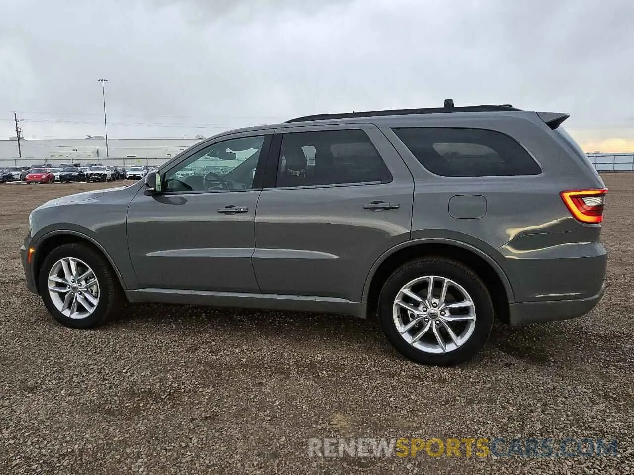 2 fotografías del automóvil dañado 1C4RDJDG9PC578406 DODGE DURANGO 2023
