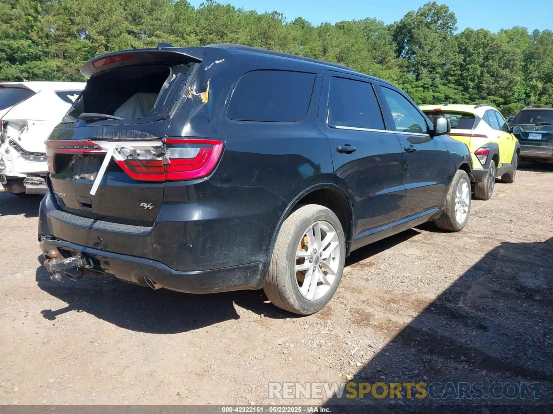 4 fotografías del automóvil dañado 1C4SDHCT0PC549899 DODGE DURANGO 2023