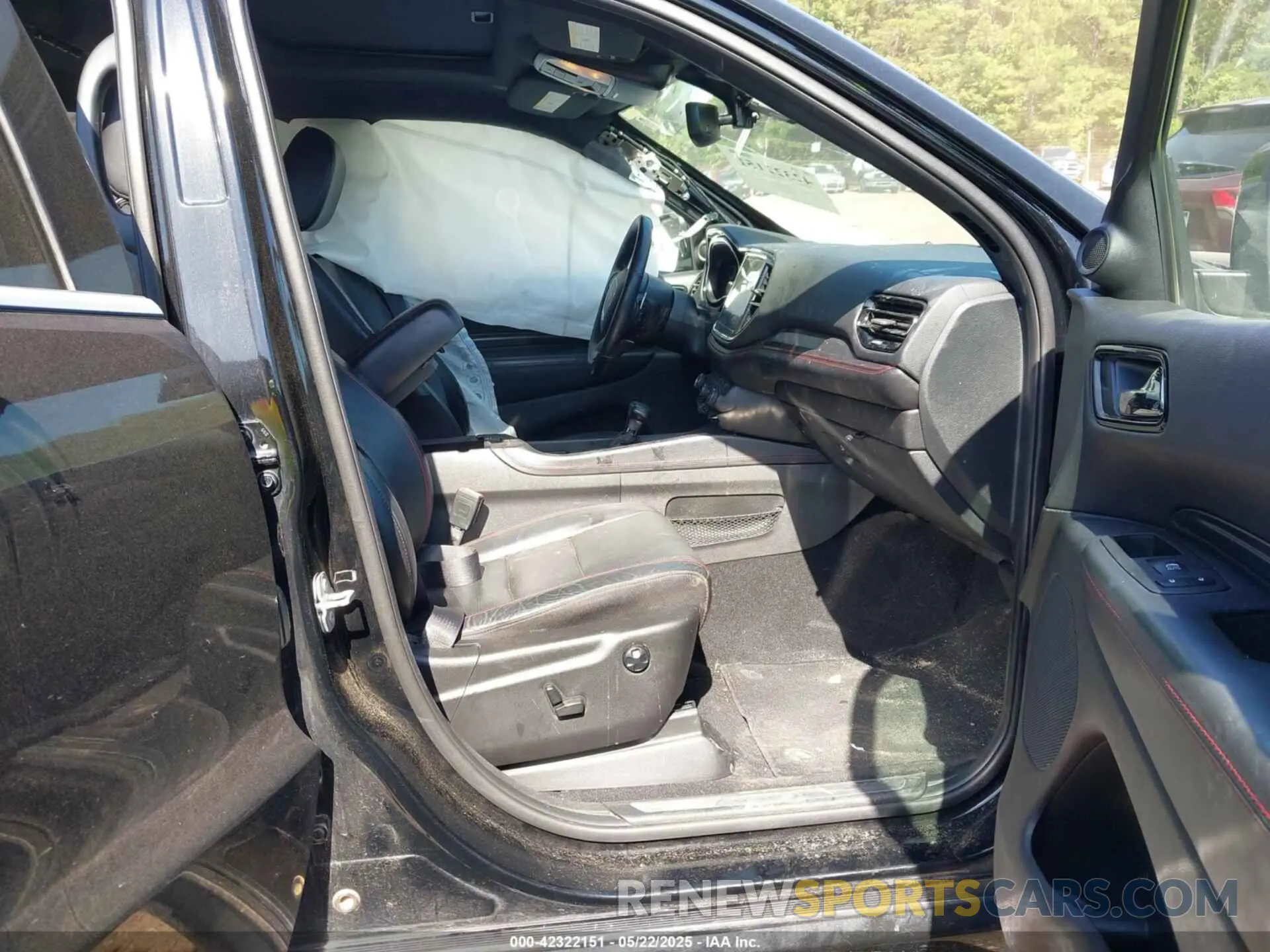 5 fotografías del automóvil dañado 1C4SDHCT0PC549899 DODGE DURANGO 2023