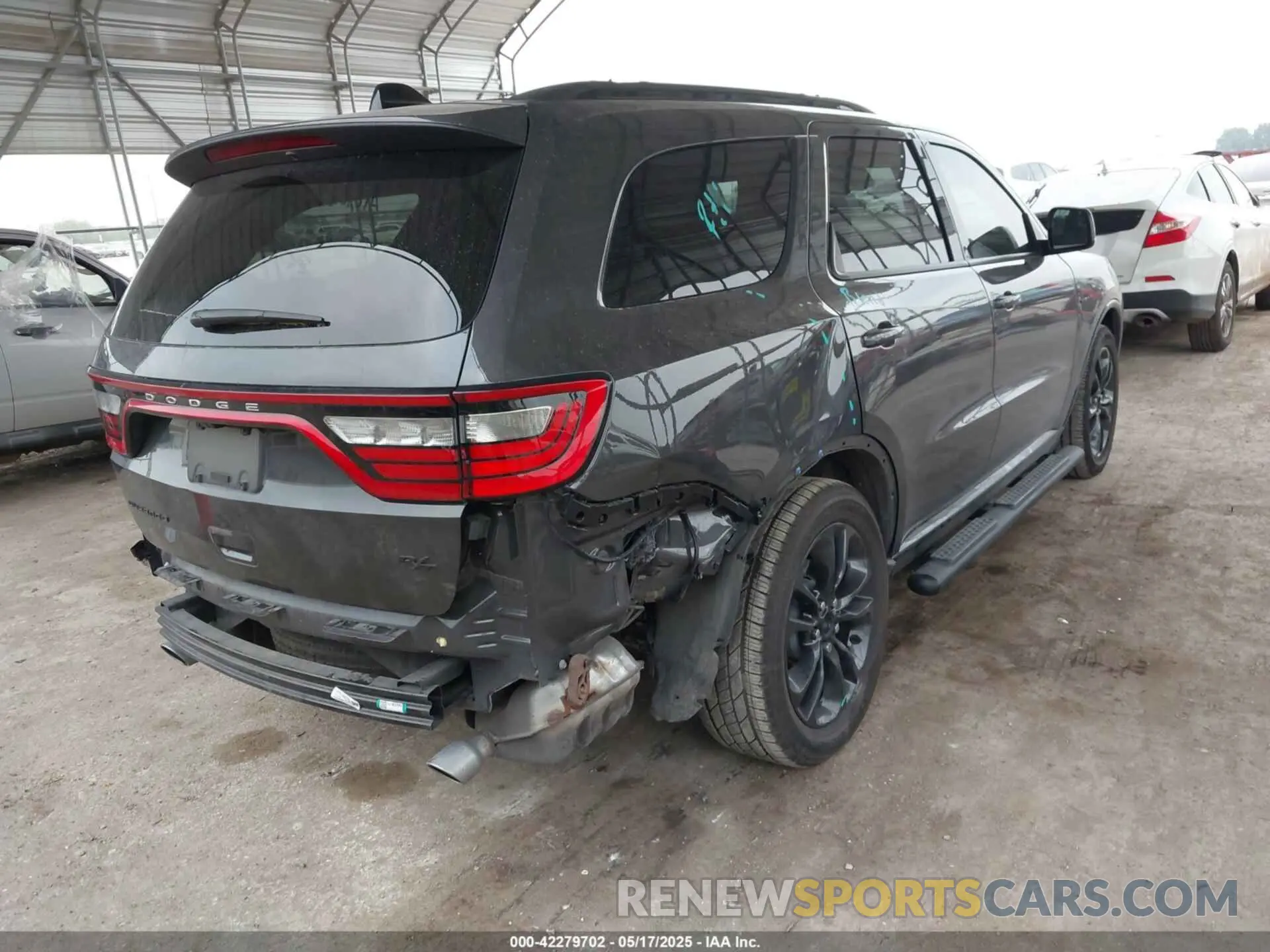 4 fotografías del automóvil dañado 1C4SDHCT4PC715020 DODGE DURANGO 2023