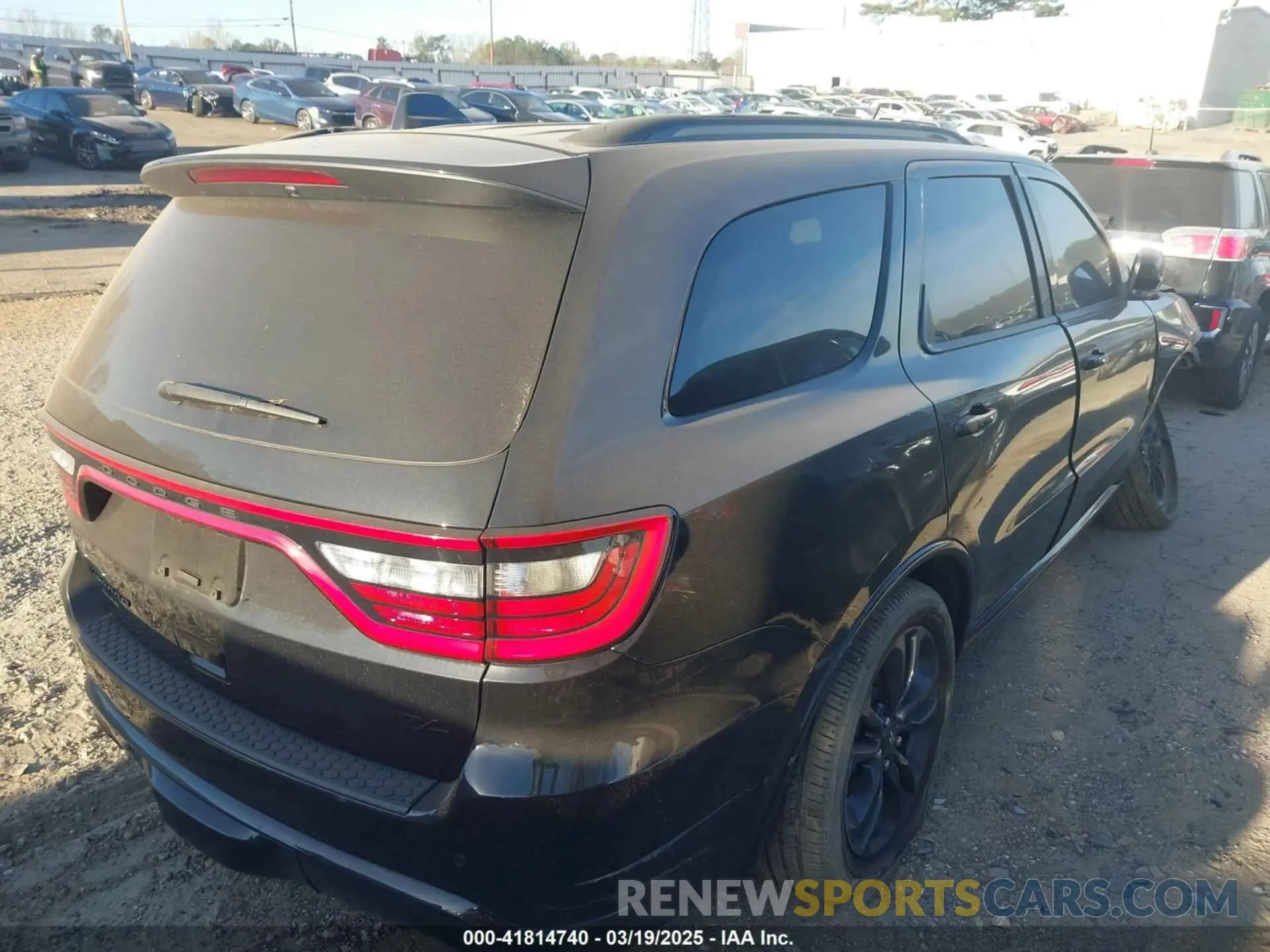 4 fotografías del automóvil dañado 1C4SDHCT6PC686023 DODGE DURANGO 2023